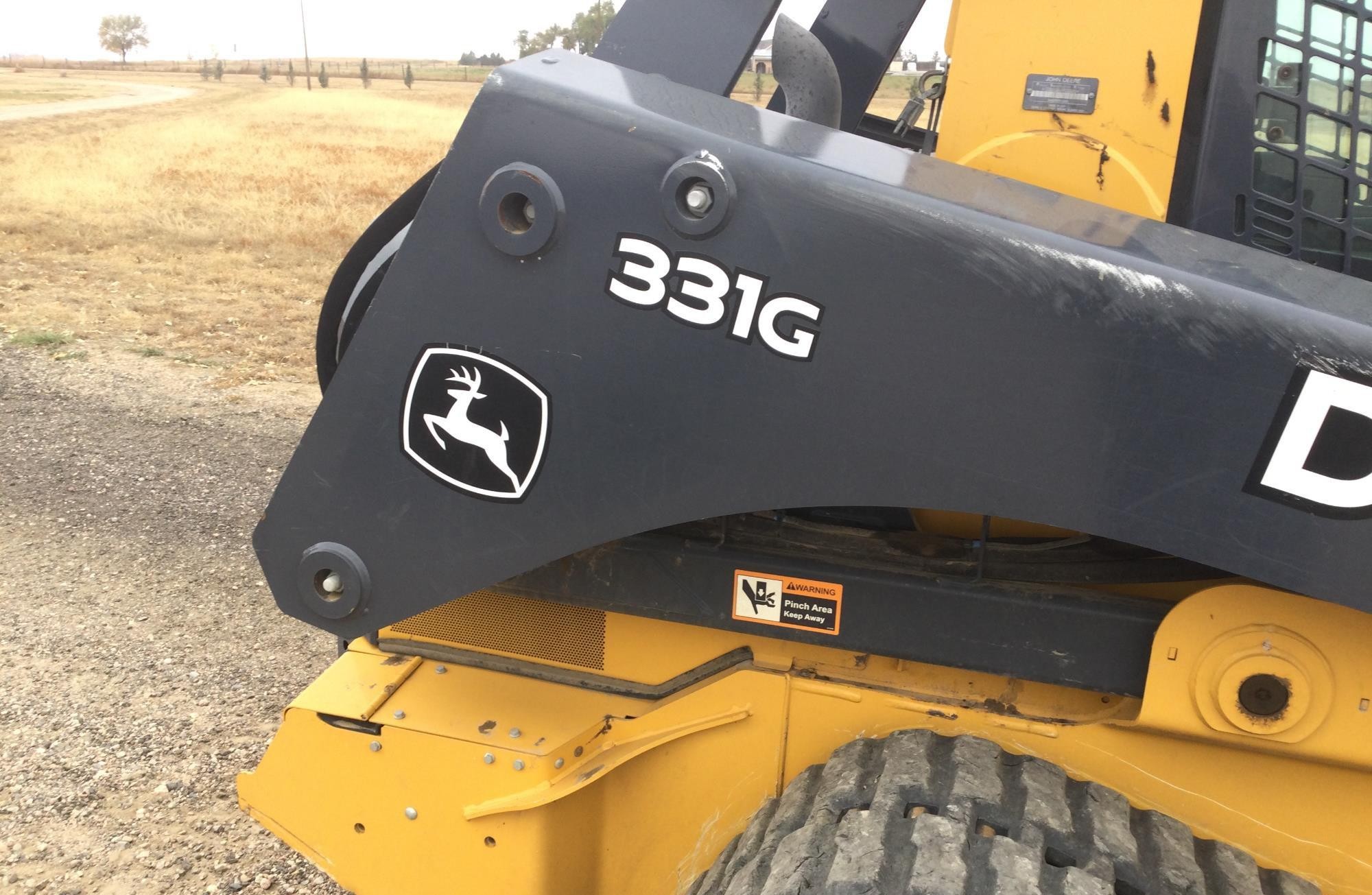 gallery 2018 John Deere 331G Skid Steer