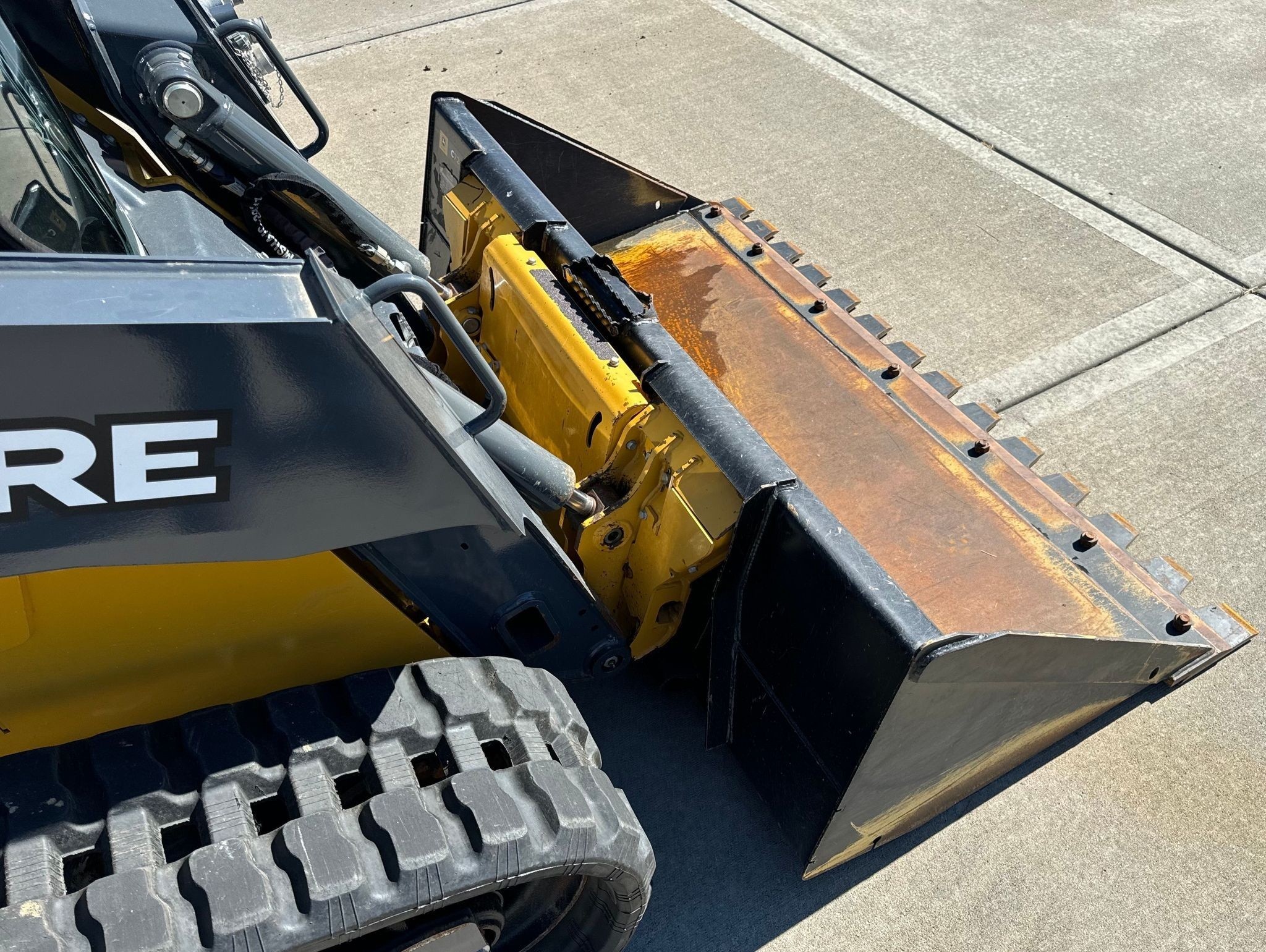 gallery 2023 John Deere 317G tracked skid steer loader