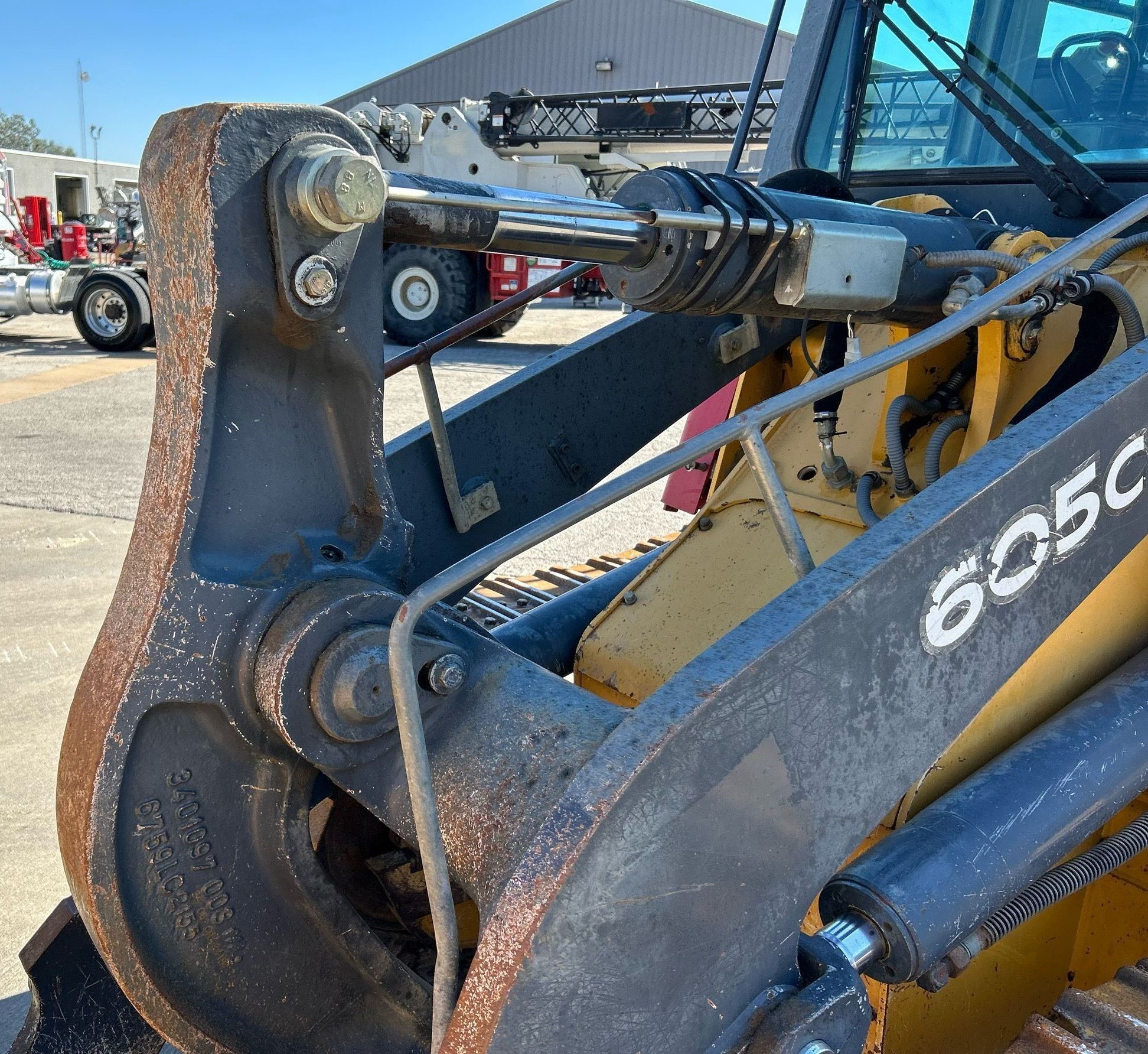 gallery 2012 John Deere 605C track loader