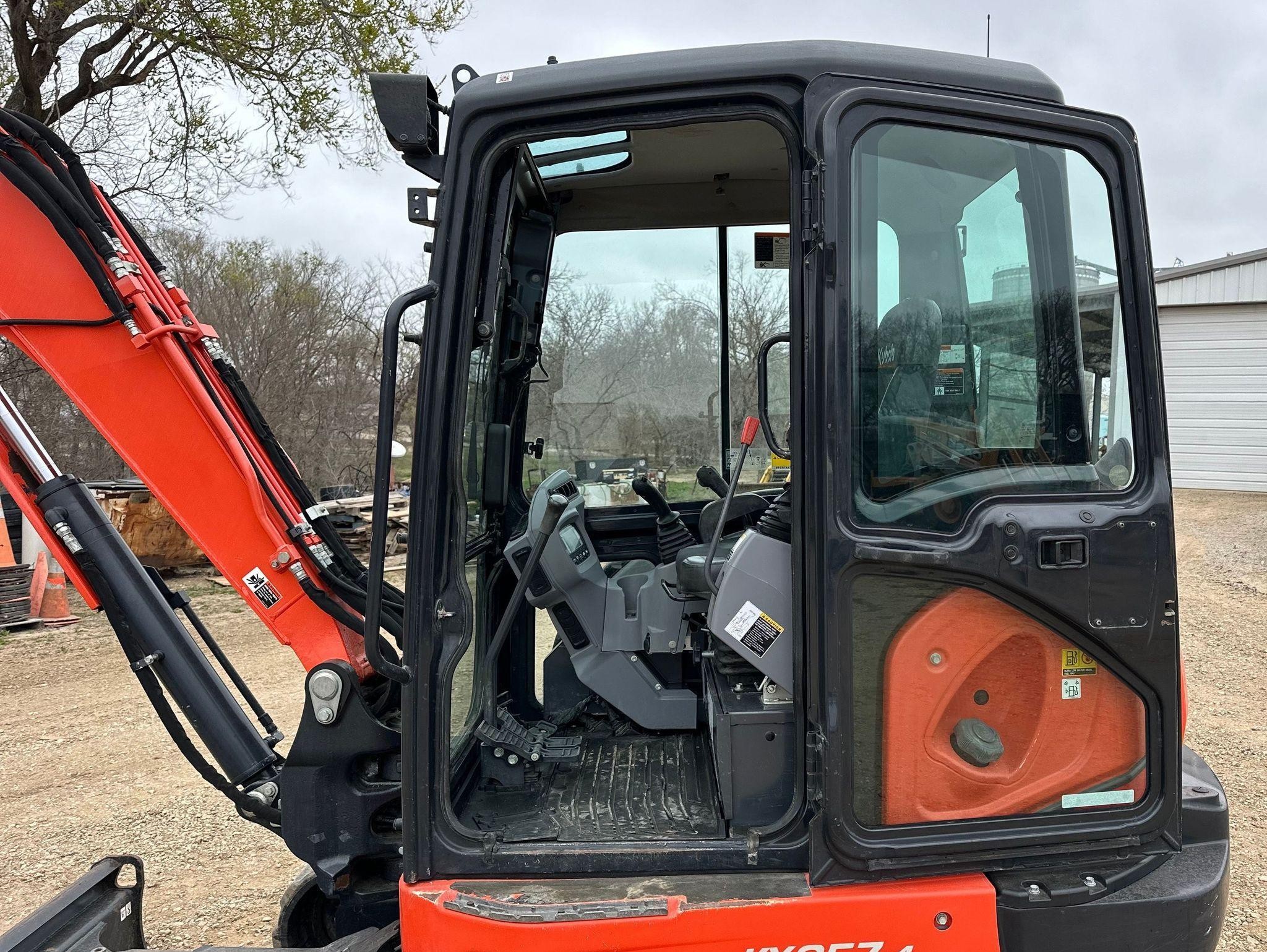 gallery 2018 Kubota KX057-4 mini excavator