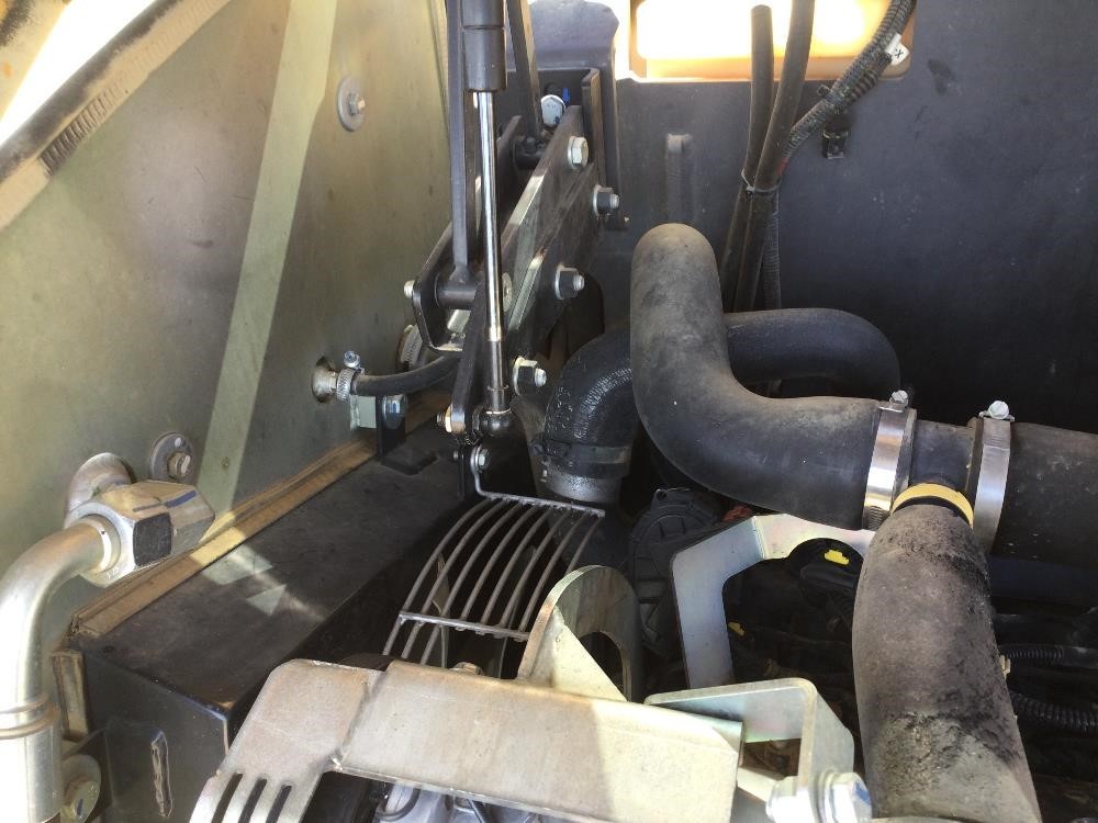 gallery 2018 Case 221F Wheel Loader