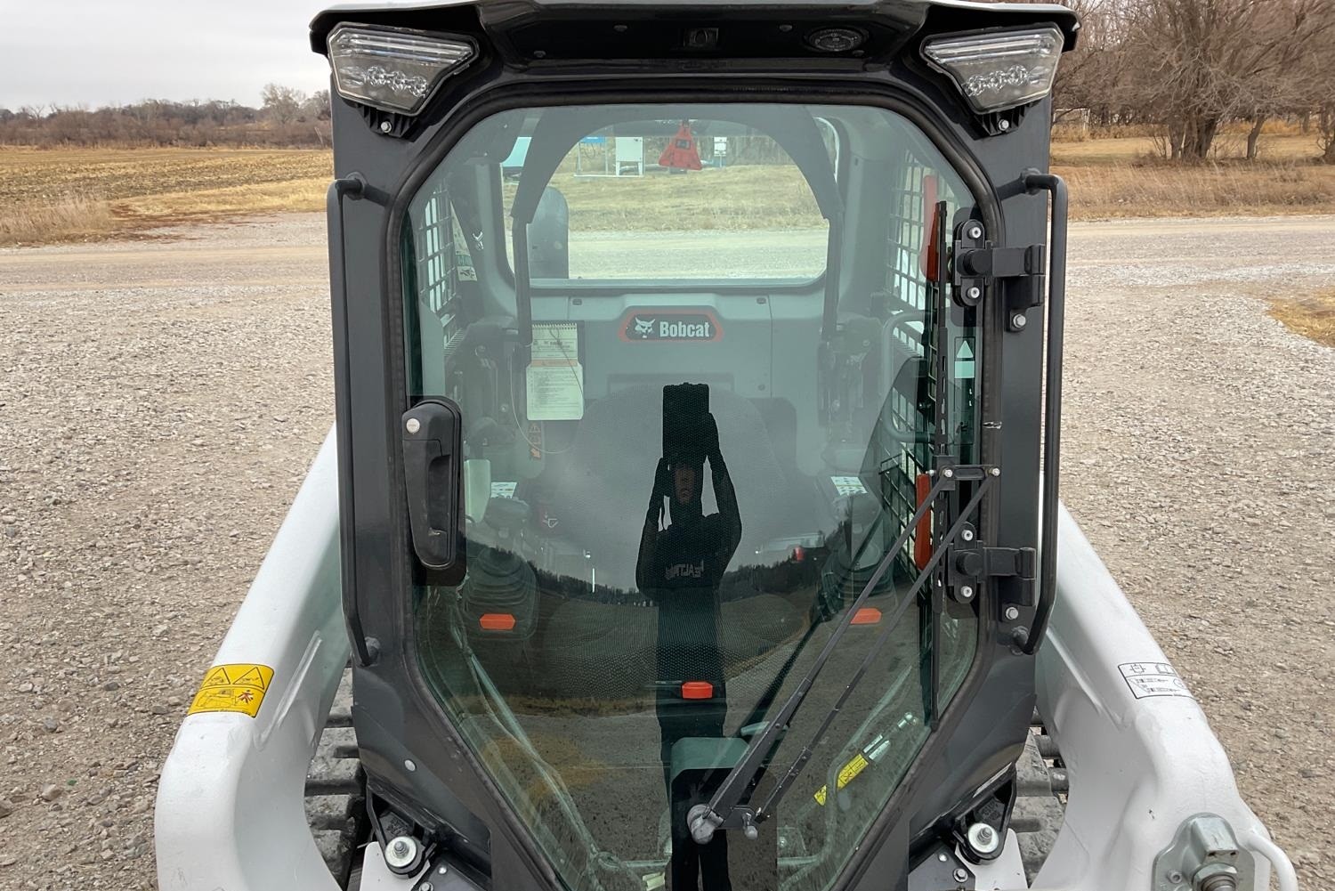gallery 2021 Bobcat T76 R-Series Compact Track Loader