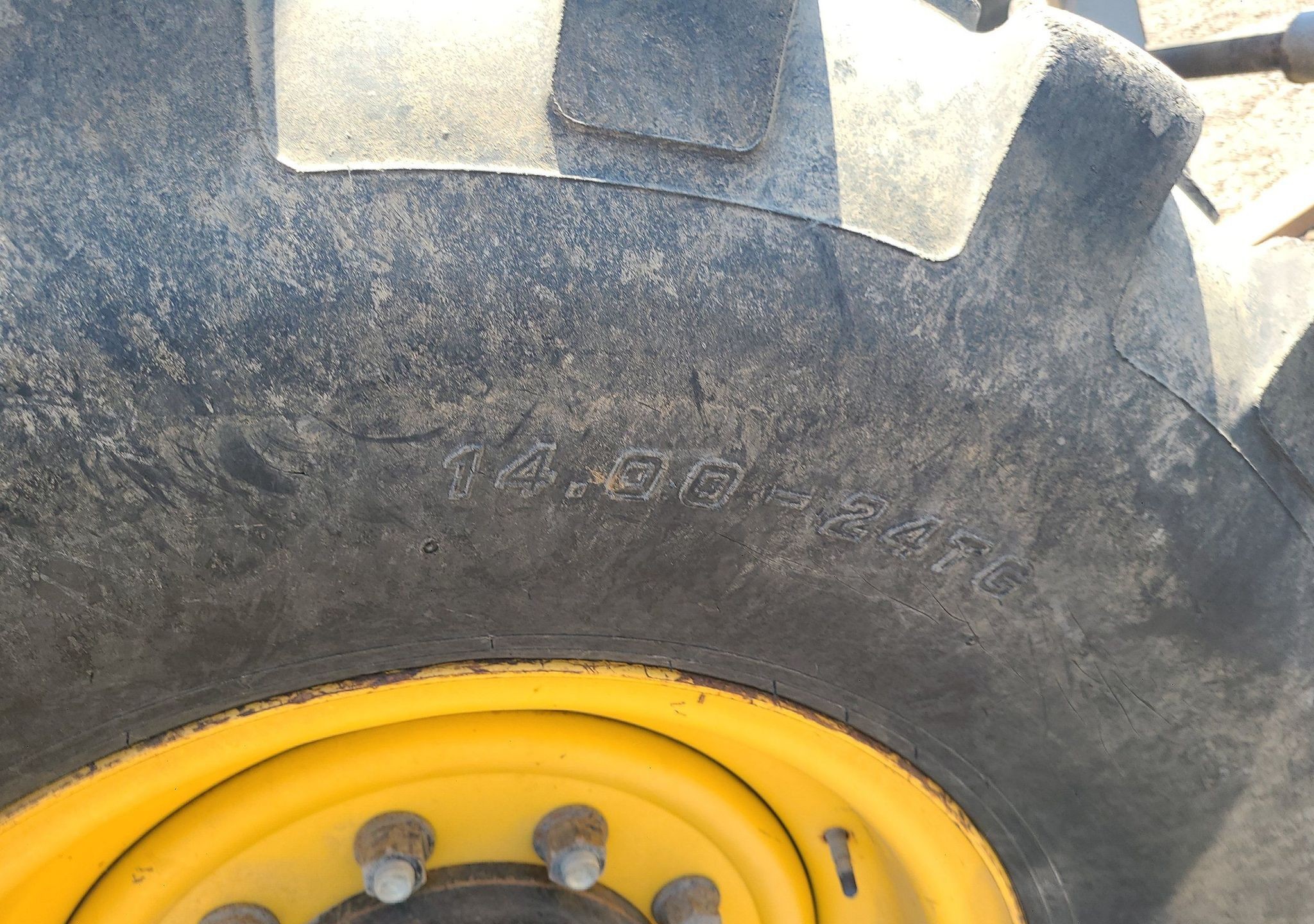 gallery 2018 Gehl DL1240 telehandler