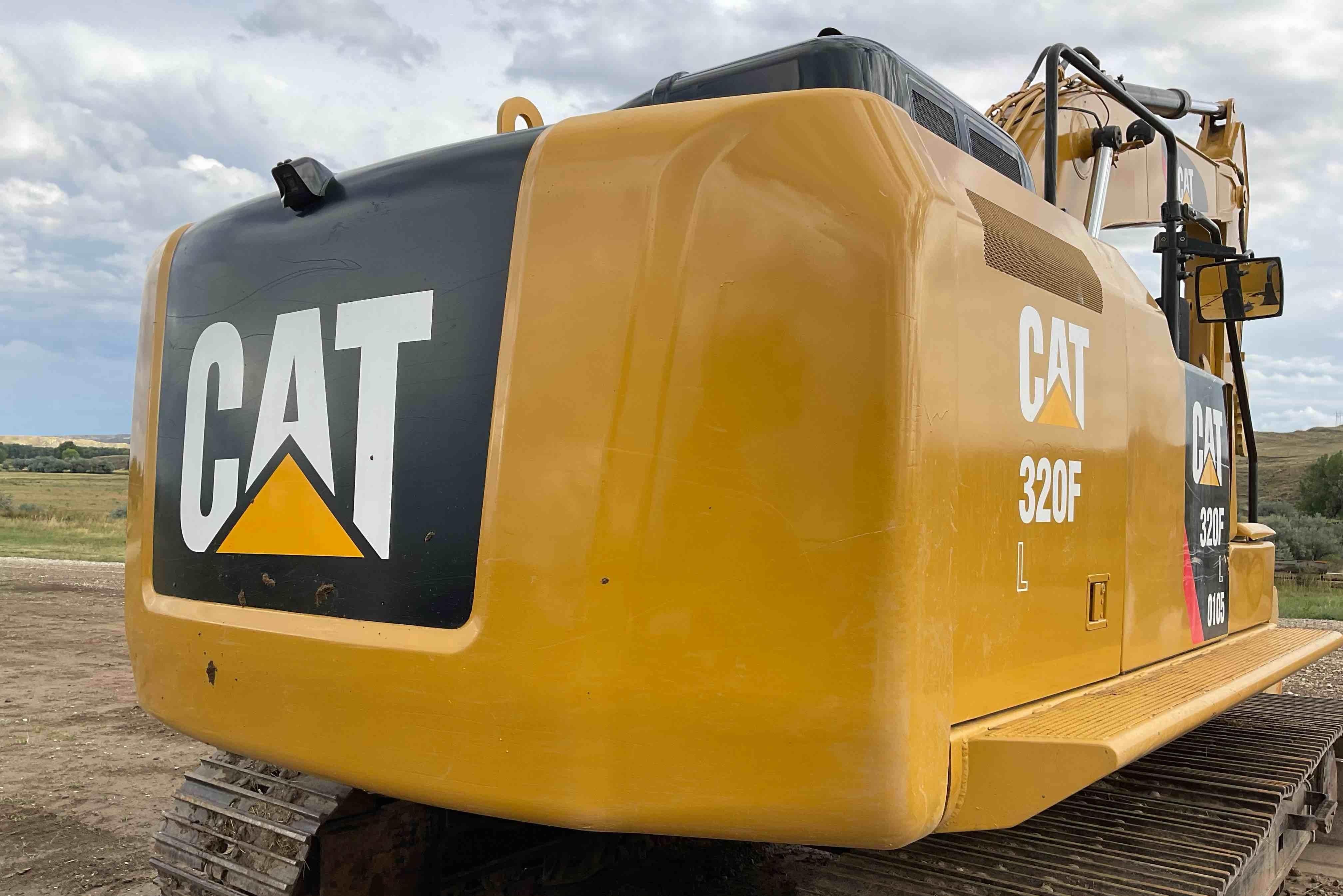 gallery 2017 Caterpillar 320FL Excavator
