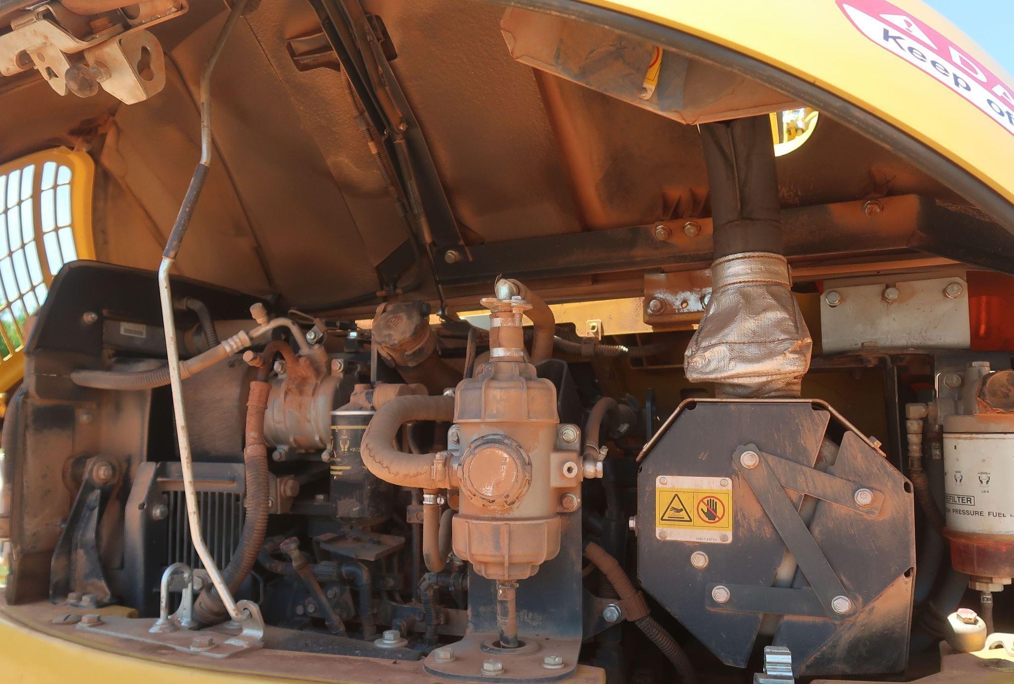 gallery 2018 Komatsu PC88MR-10  mini excavator