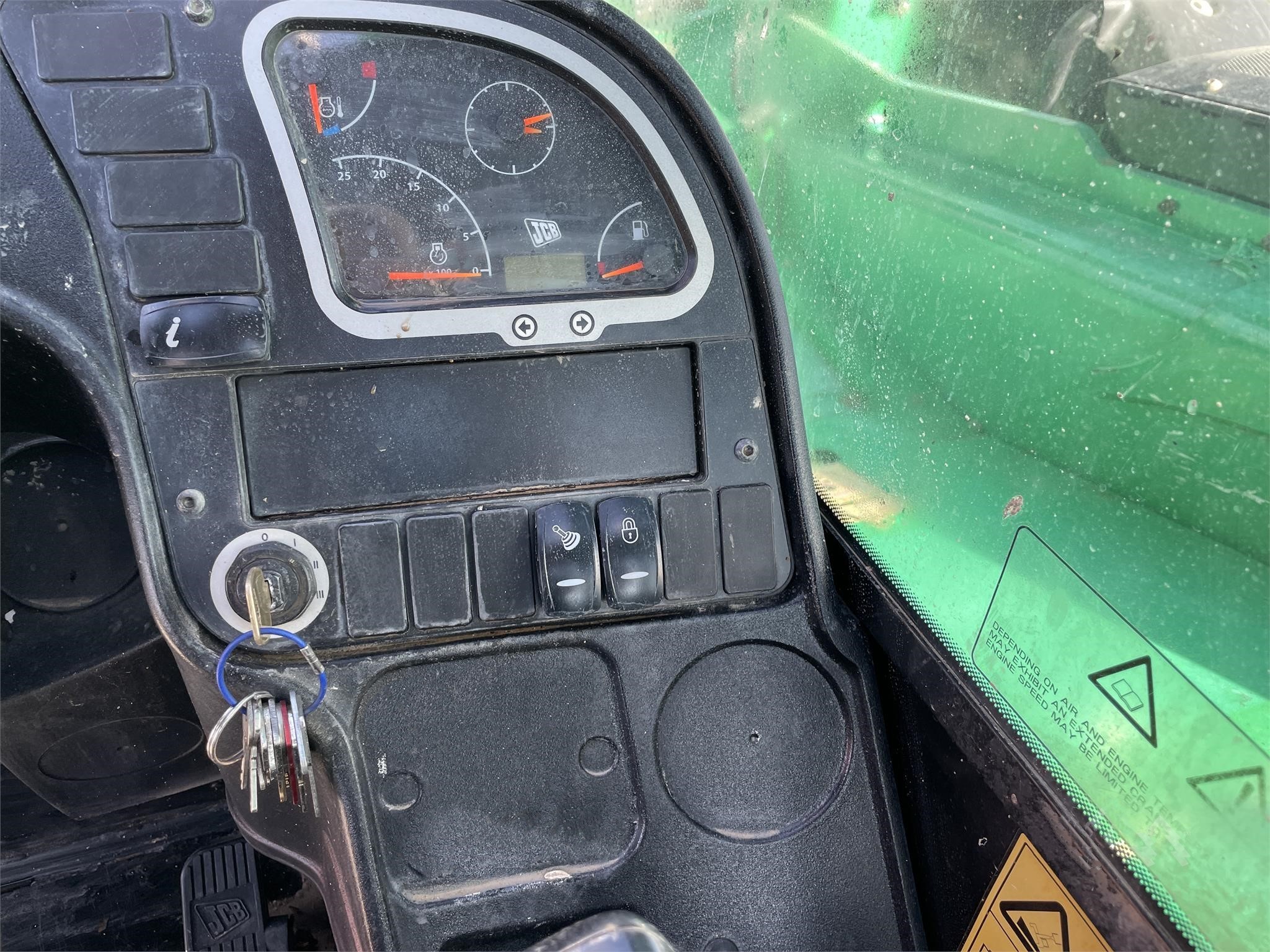 gallery 2015 JCB 510-56 Telehandler