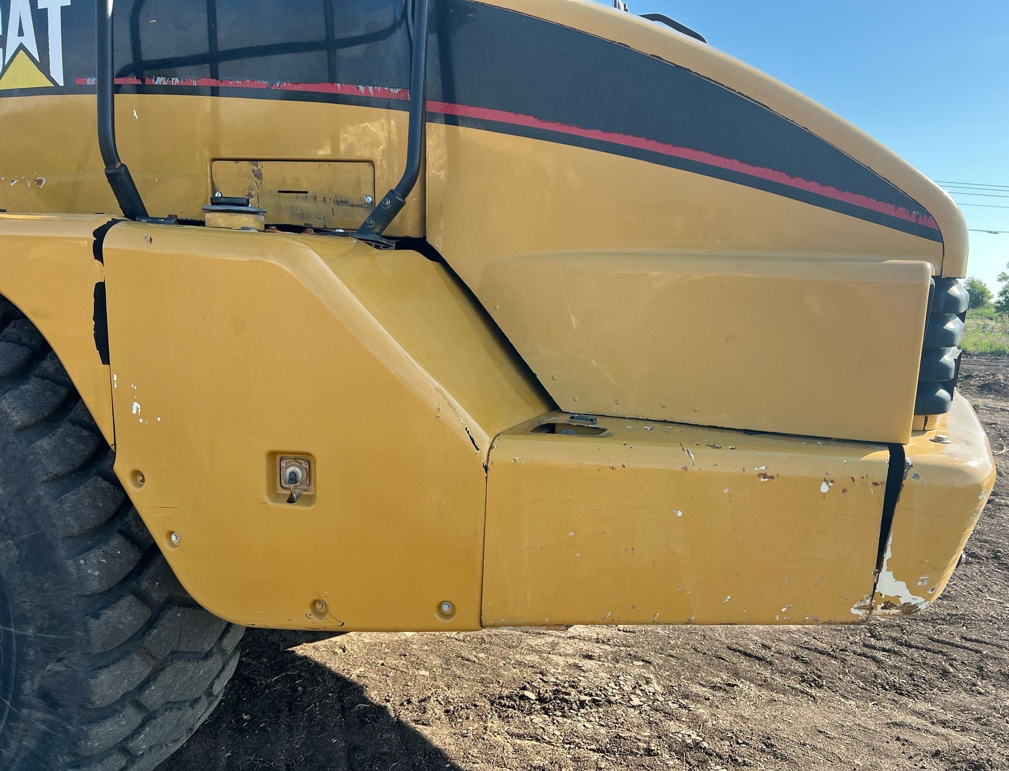gallery 2002 Caterpillar 730 haul truck