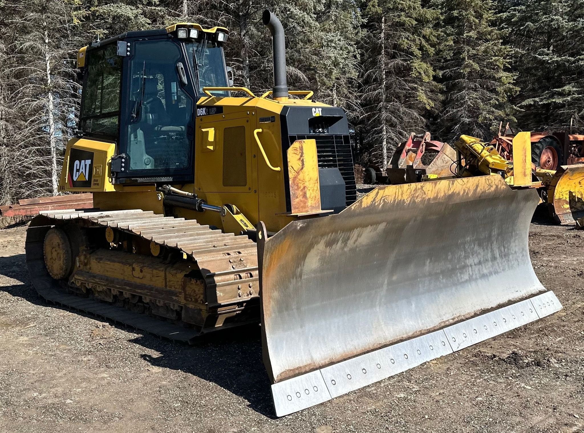 gallery 2016 Caterpillar D6K2 LGP dozer