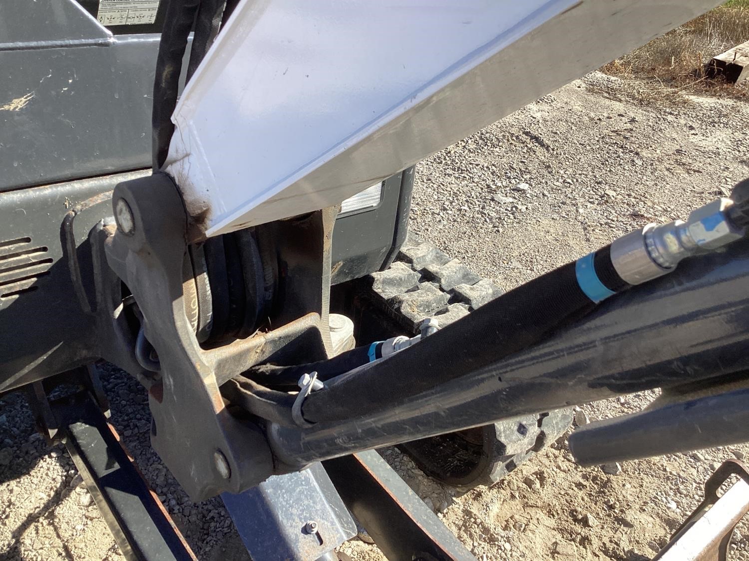 gallery 2018 Bobcat E26 Mini Excavator