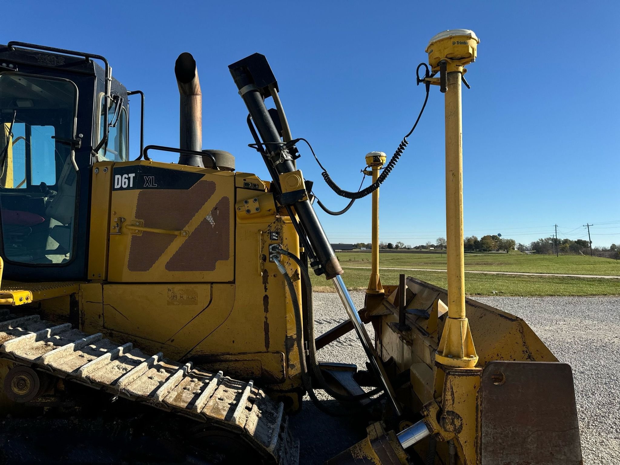 gallery 2011 Caterpillar D6T XL dozer