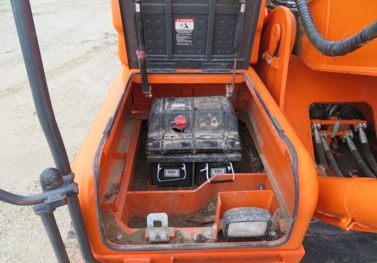 gallery 2014 Doosan DX225LC-3 excavator
