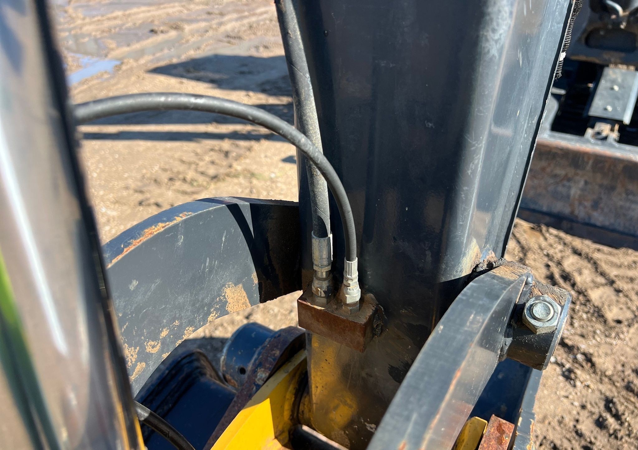 gallery 2019 John Deere 60G mini excavator