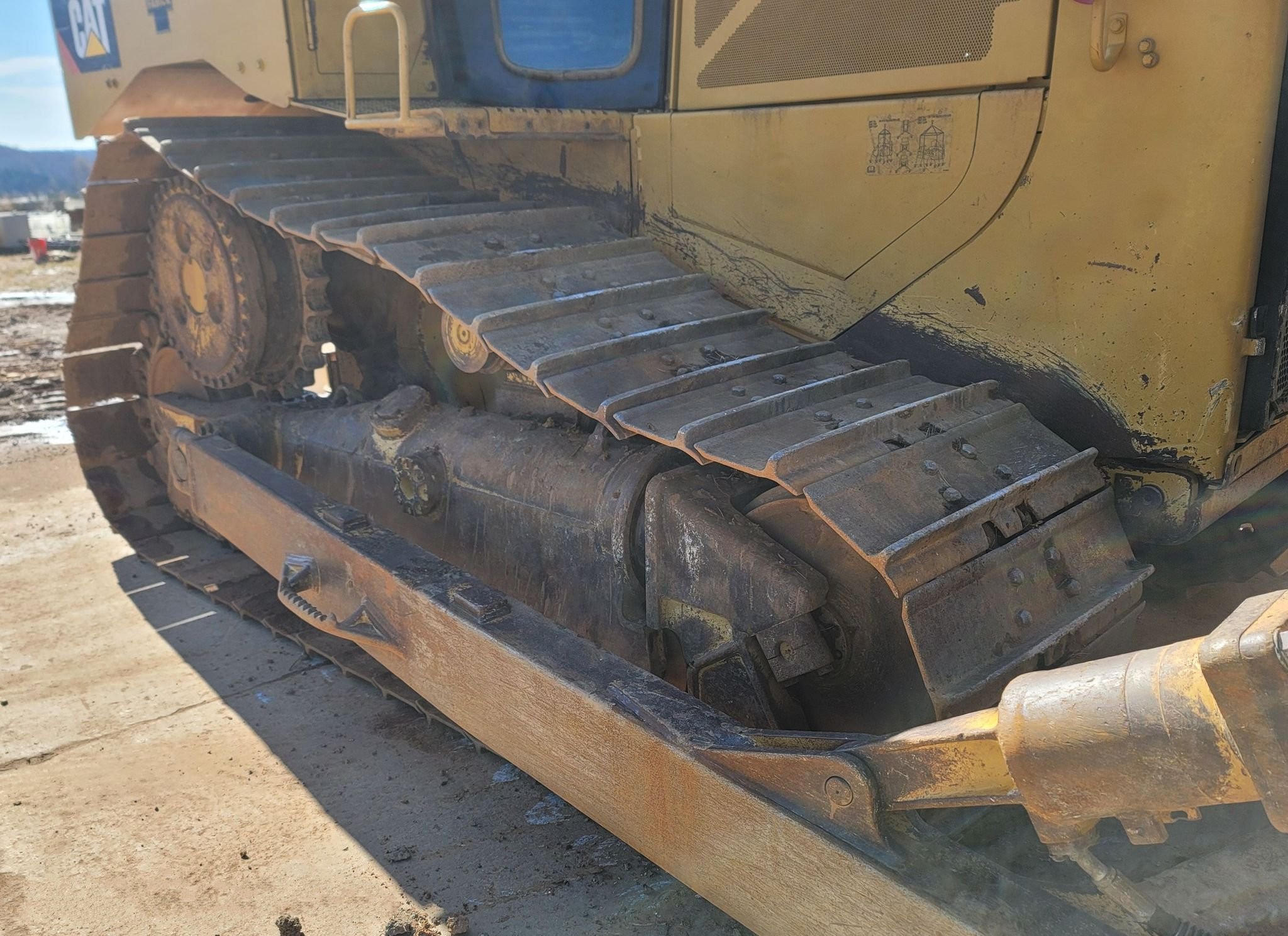 gallery 2015 Caterpillar D6T XW dozer