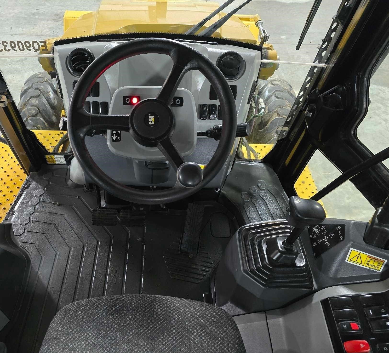 gallery 2017 Caterpillar 420F2  Backhoe