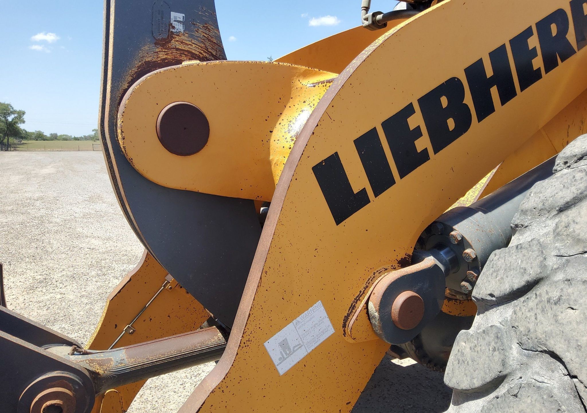 gallery 2017 Liebherr L586 wheel loader