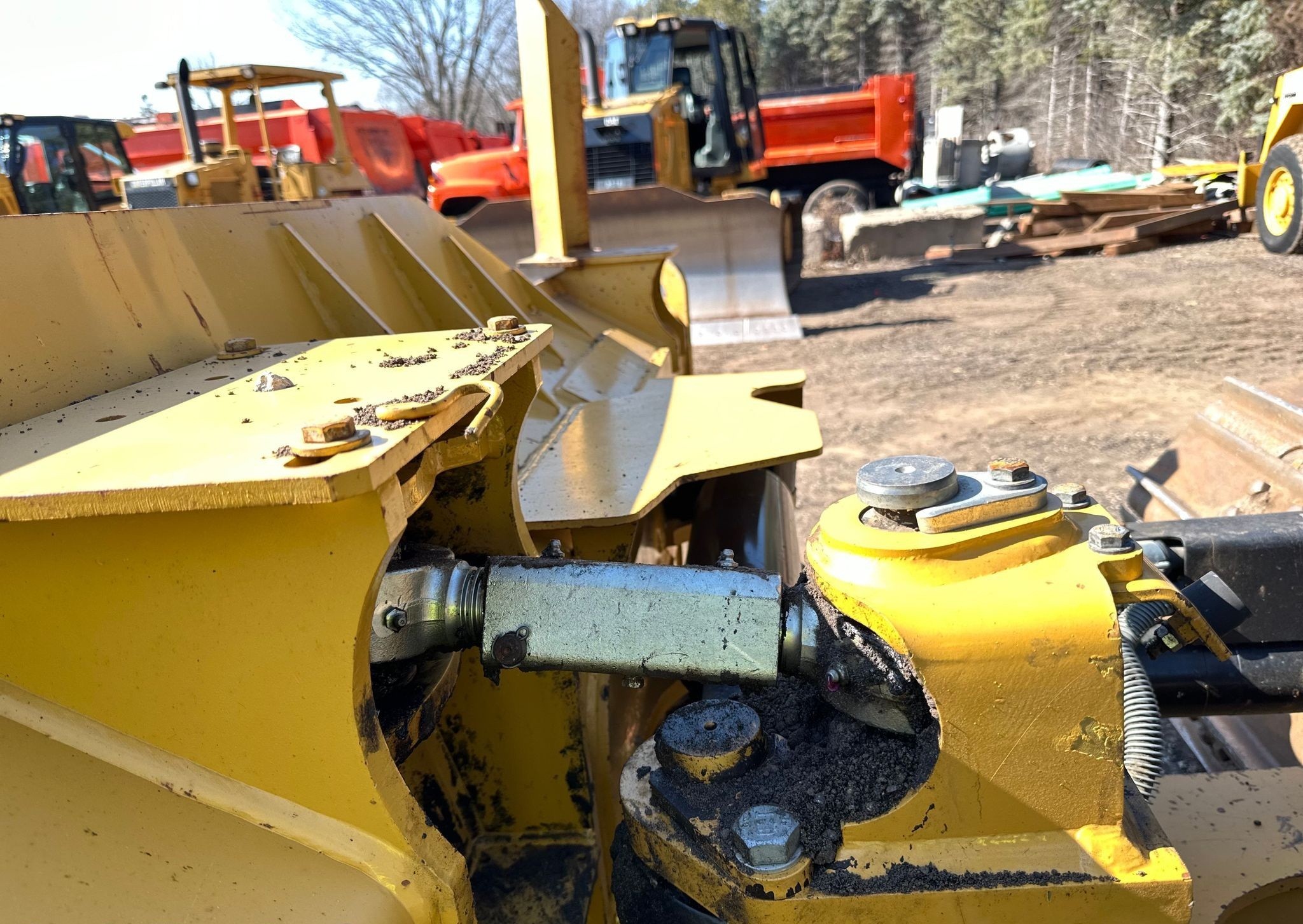 gallery 2016 Caterpillar D6K2 LGP dozer