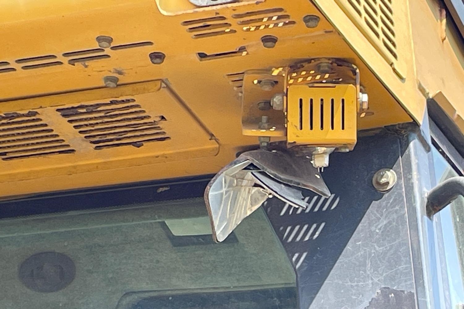 gallery 2007 John Deere 850J LT Dozer WMulti-Shank Ripper