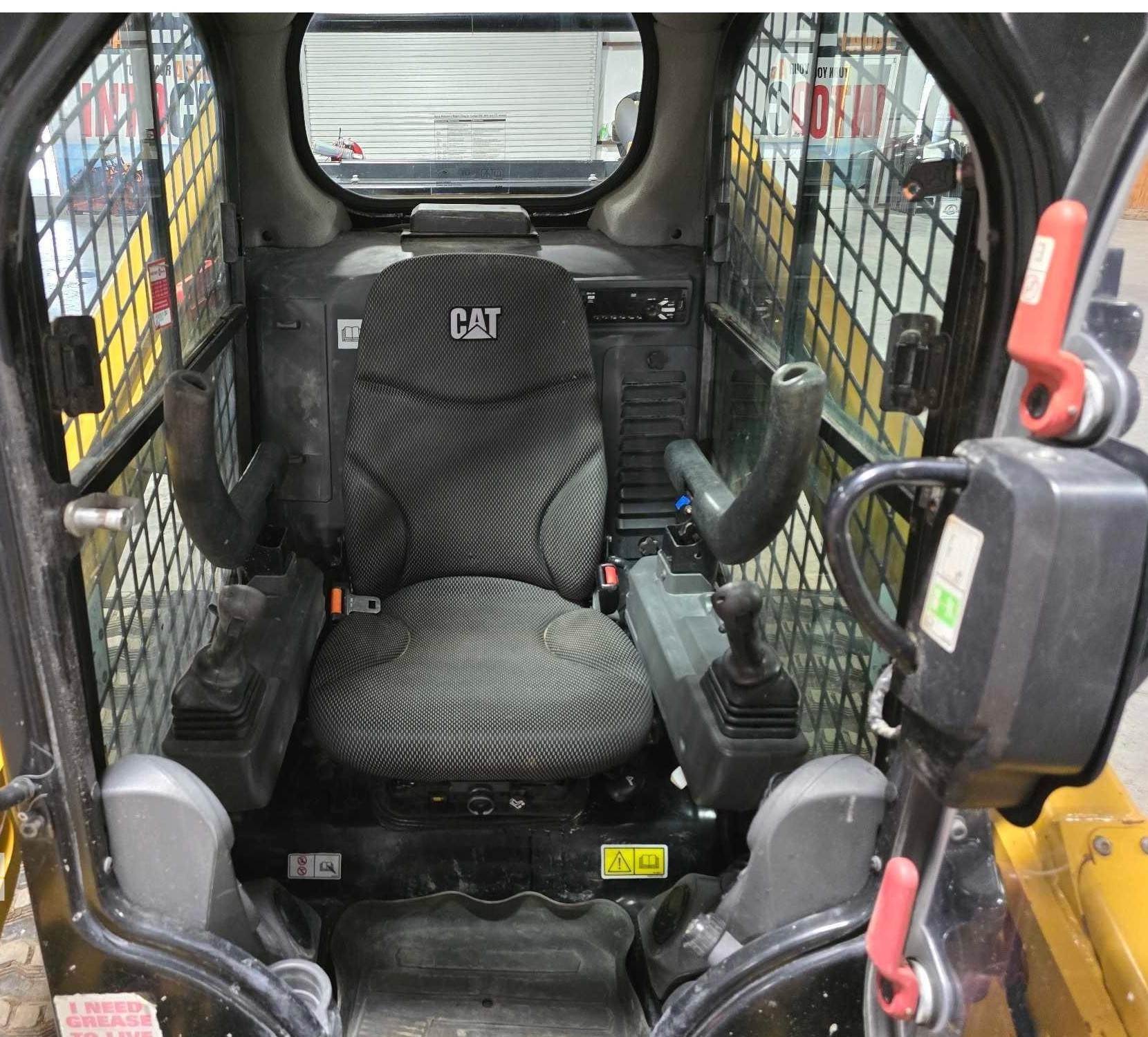 gallery 2020 Caterpillar 289D3 skid steer