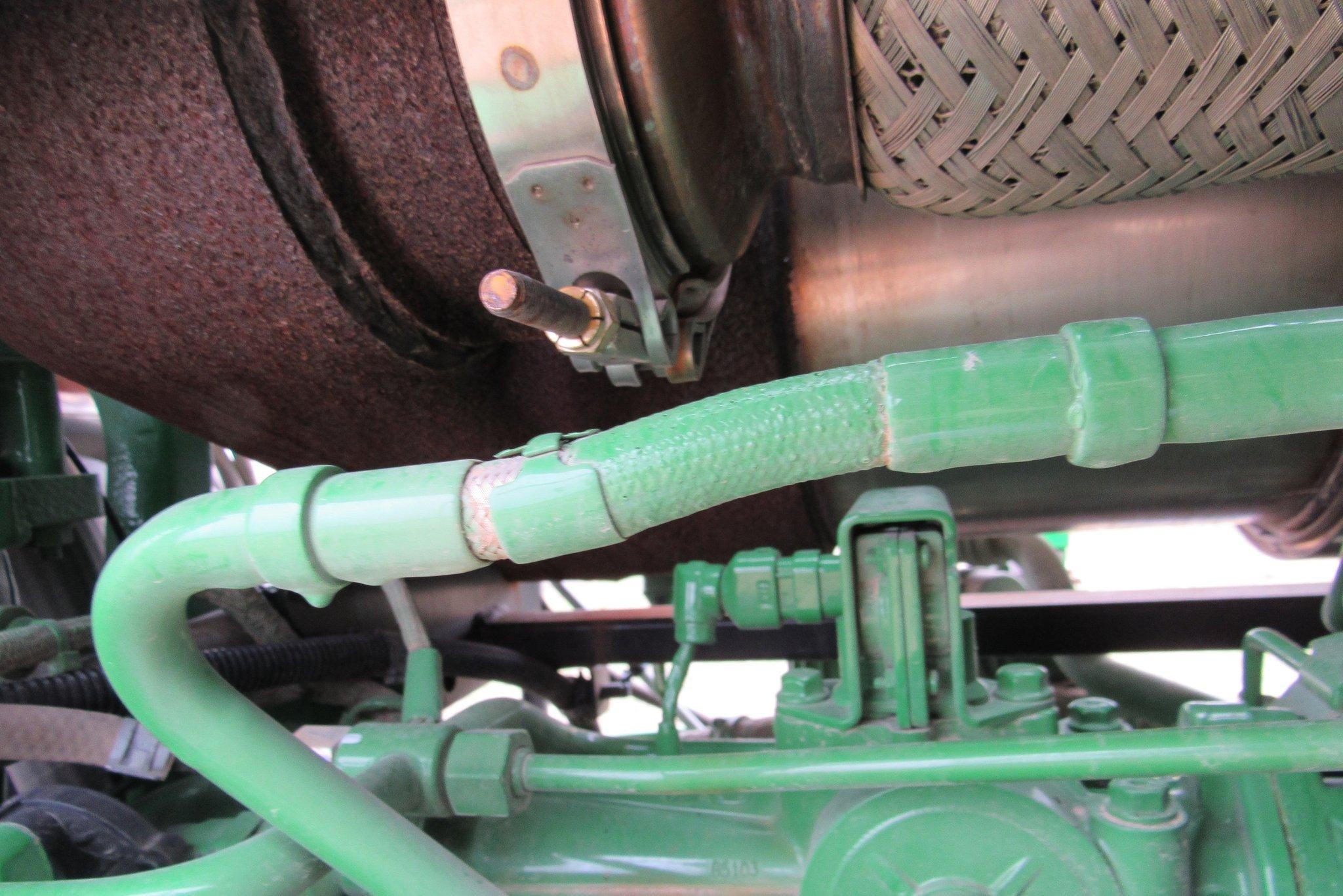 gallery 2014 John Deere R4038 self-propelled sprayer