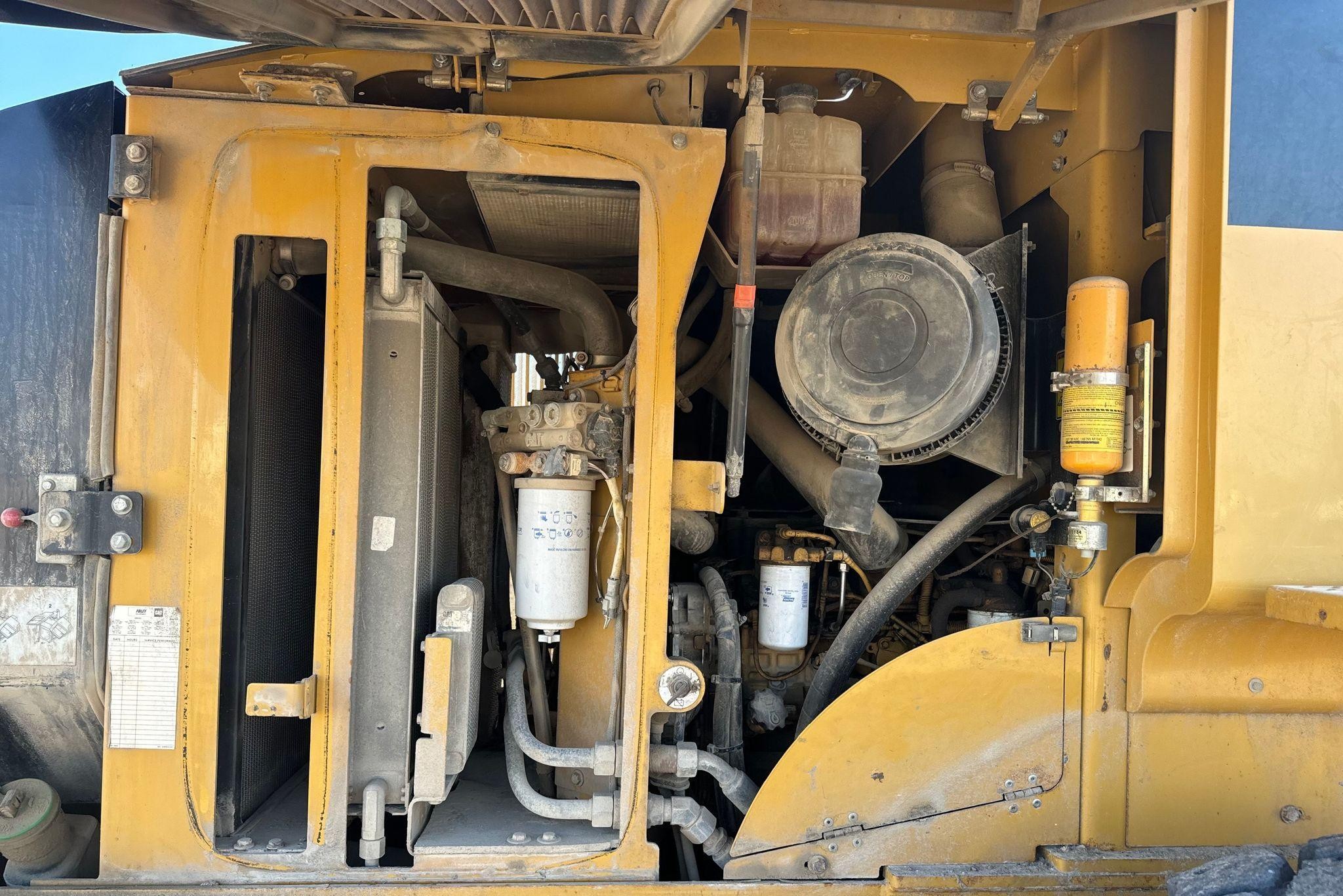 gallery 2011 Caterpillar 924H wheel loader