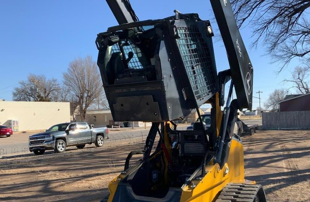 gallery 2021 John Deere 325G Skid Steer
