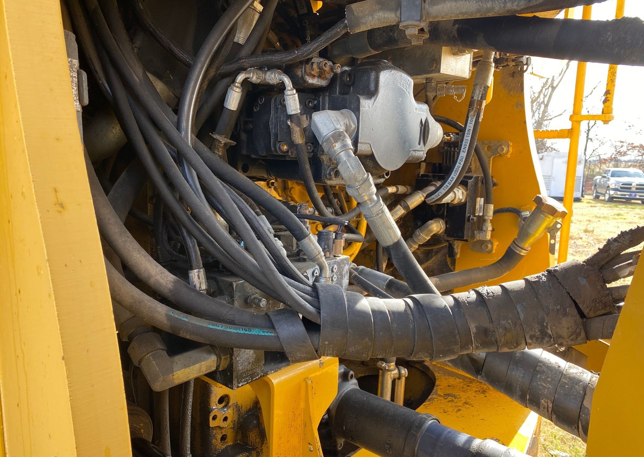 gallery 2011 John Deere 844K wheel loader