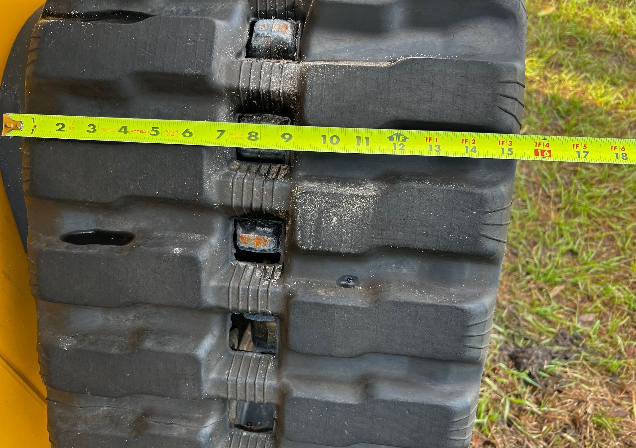 gallery 2022 John Deere 325G tracked skid steer