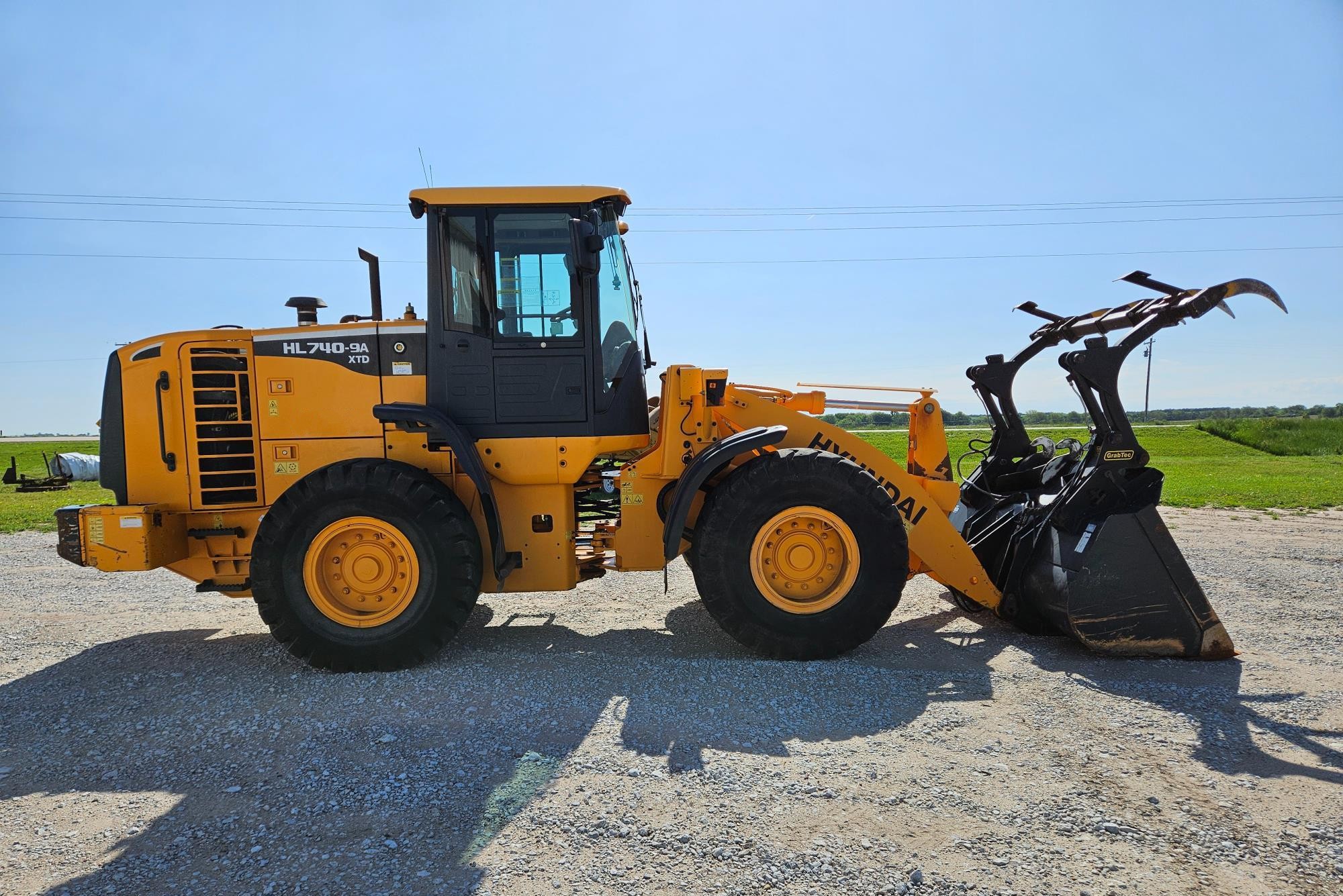 gallery 2015 Hyundai HL740XTD-9A Wheel Loader