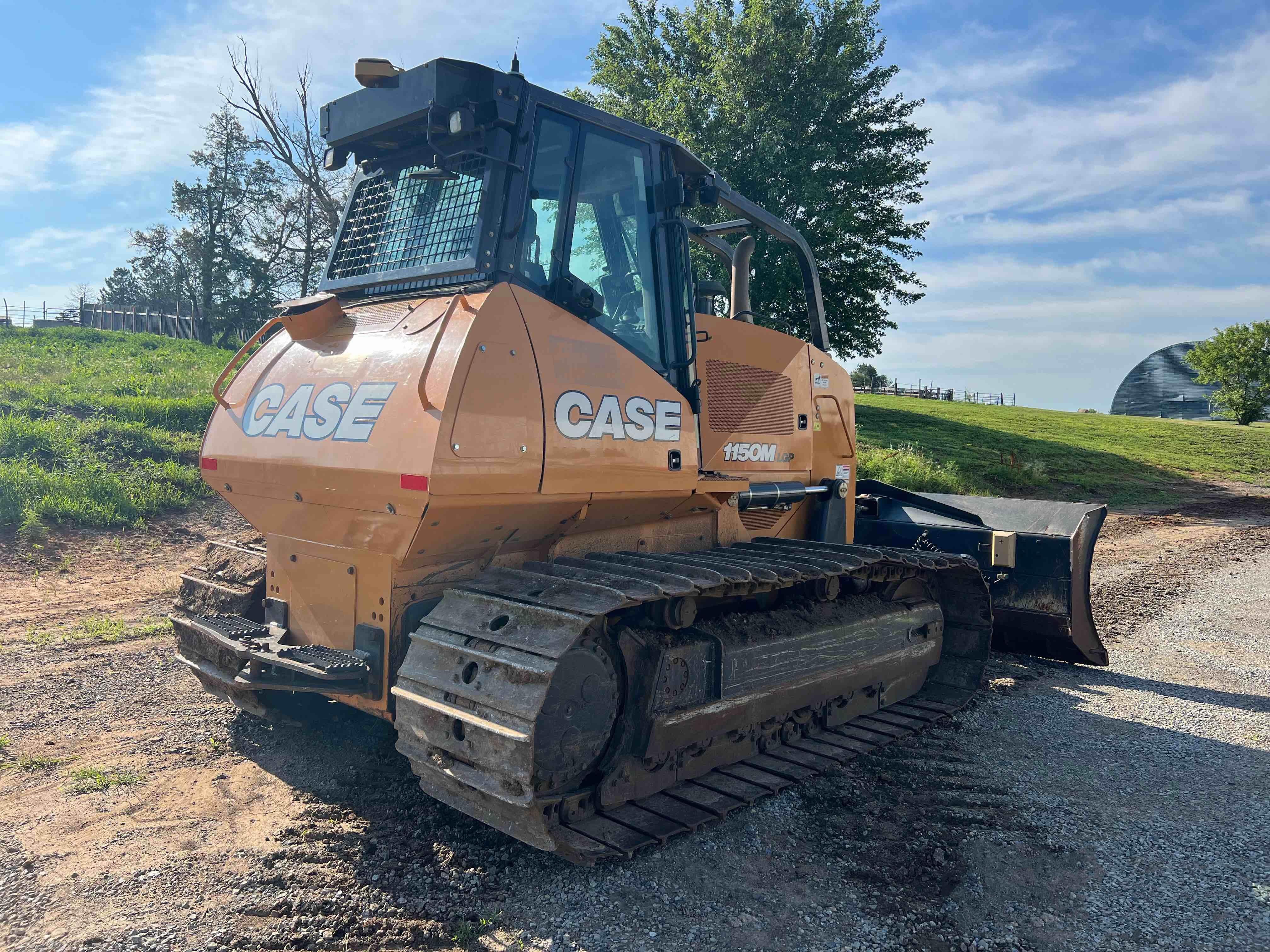 gallery 2017 Case 1150M LGP Crawler Dozer