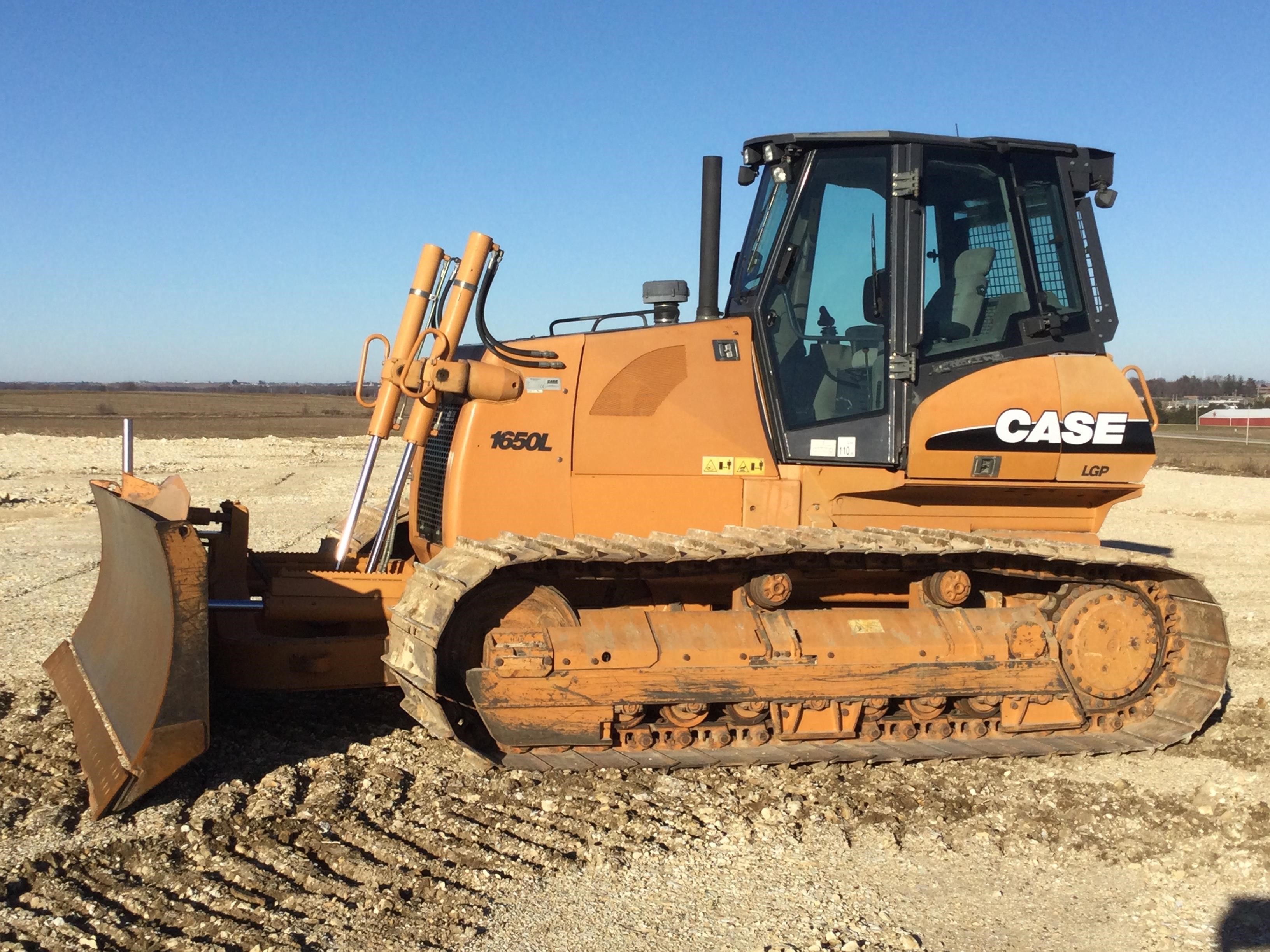 gallery 2008 Case 1650L LGP Dozer