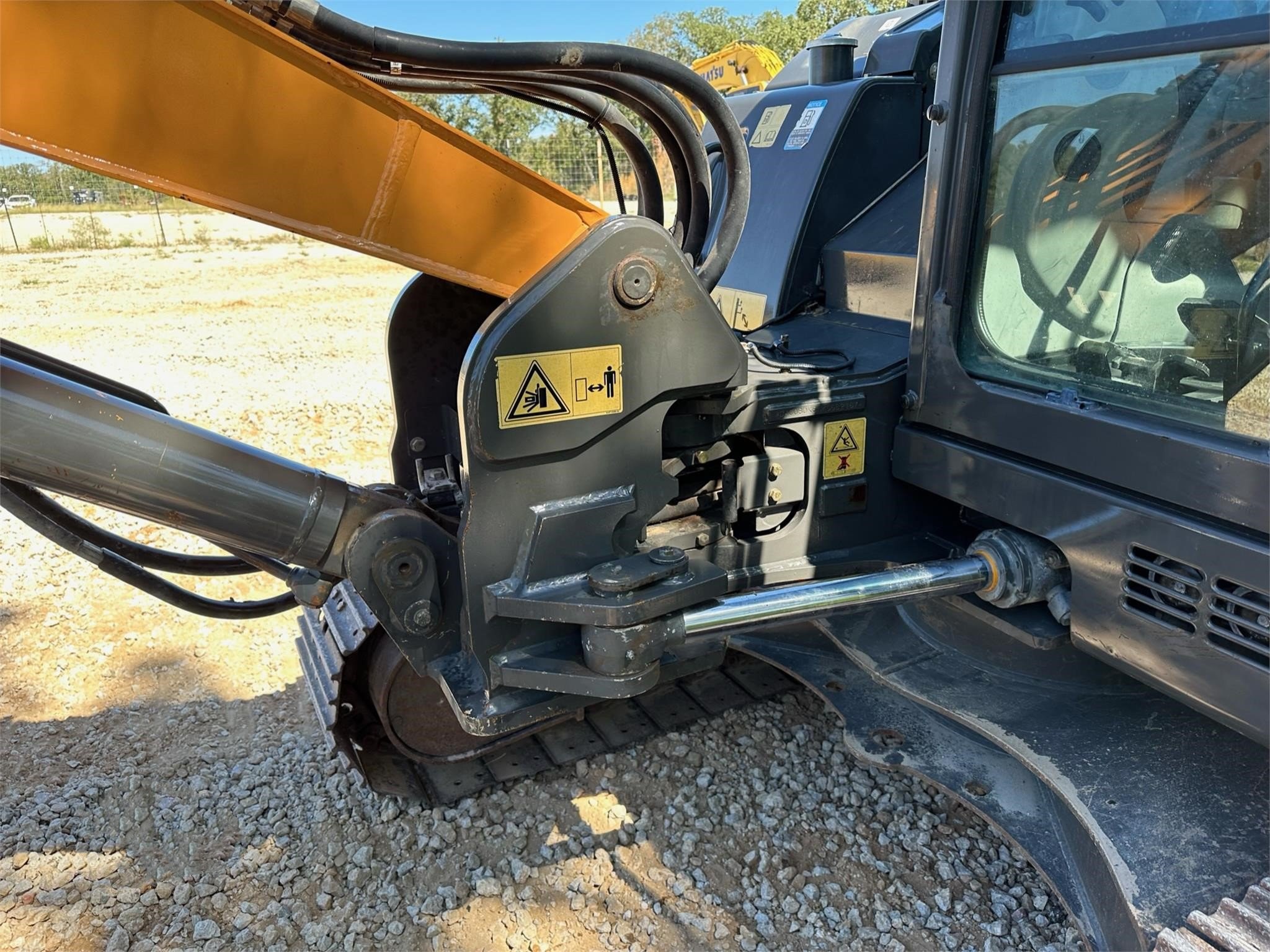 gallery 2019 CASE CX80C