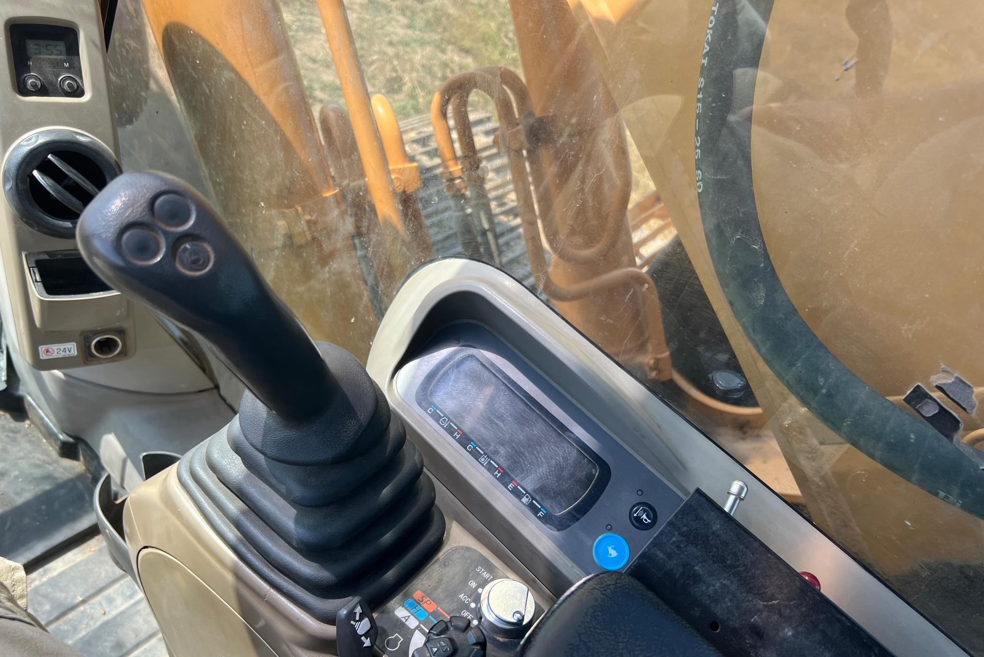 gallery 2012 Case CX210B Excavator