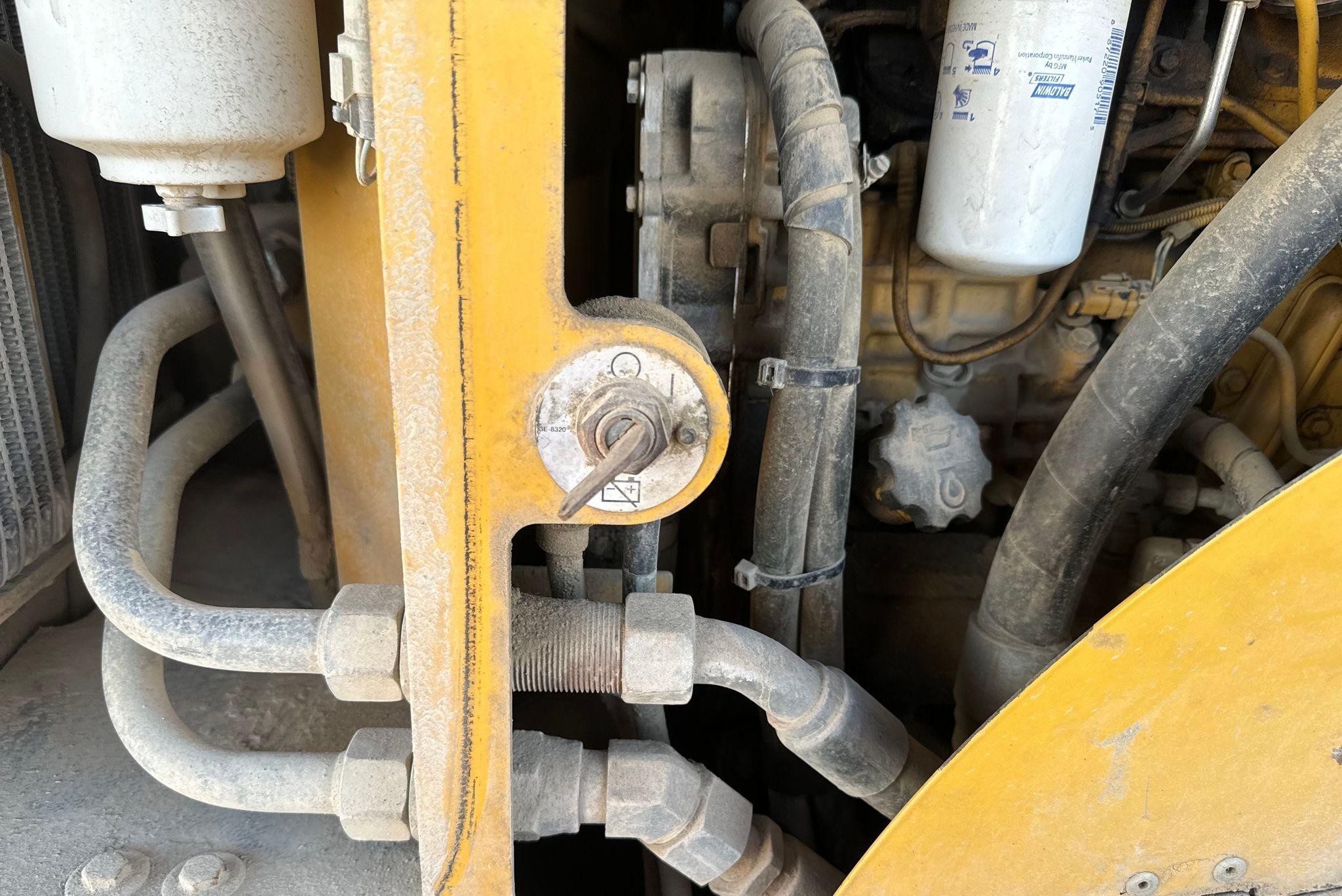 gallery 2011 Caterpillar 924H wheel loader
