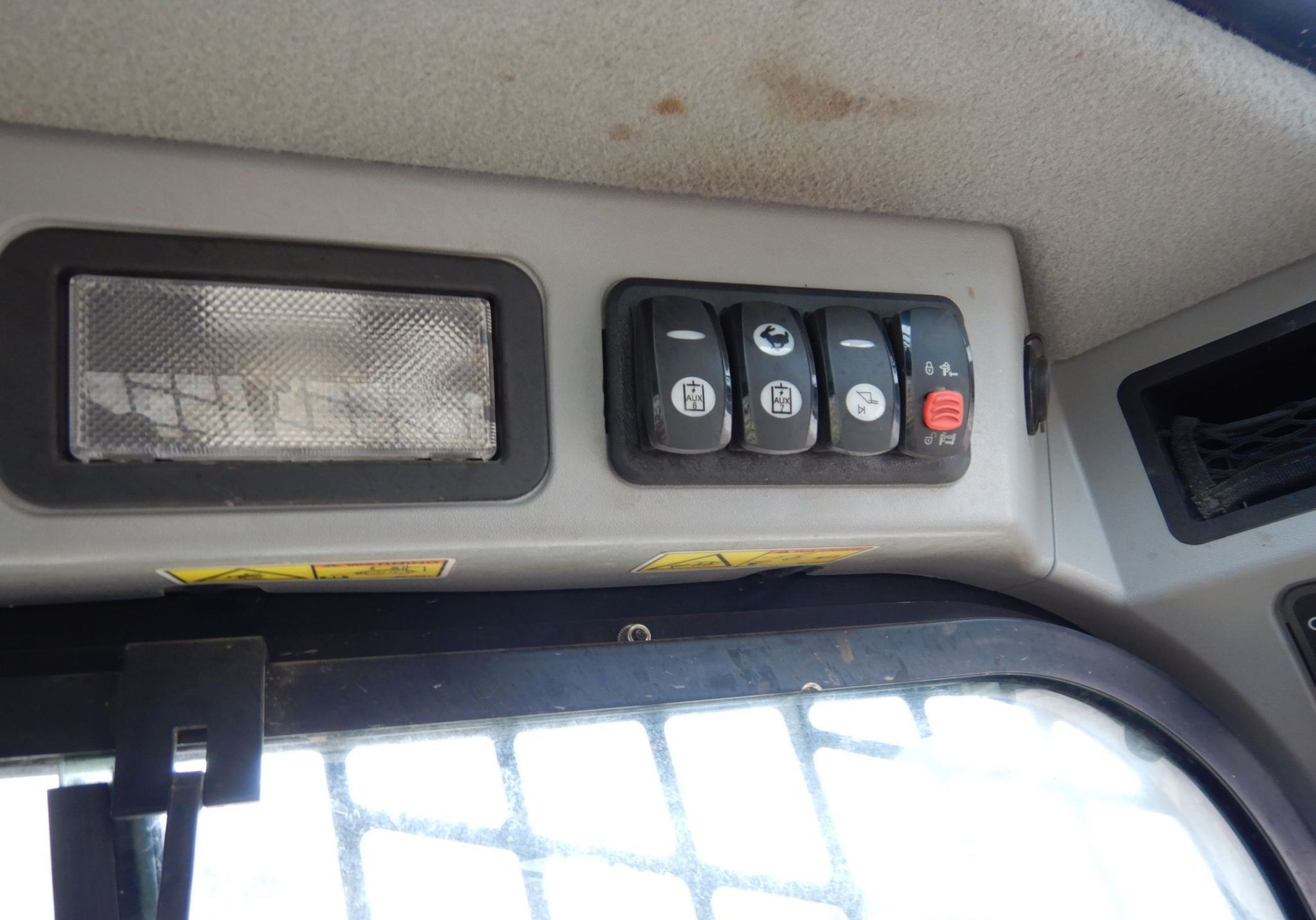 gallery 2018 Caterpillar 289D tracked skid steer loader