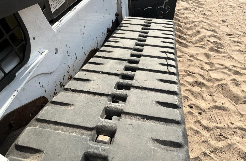 gallery 2019 Bobcat T770 Compact Track Loader