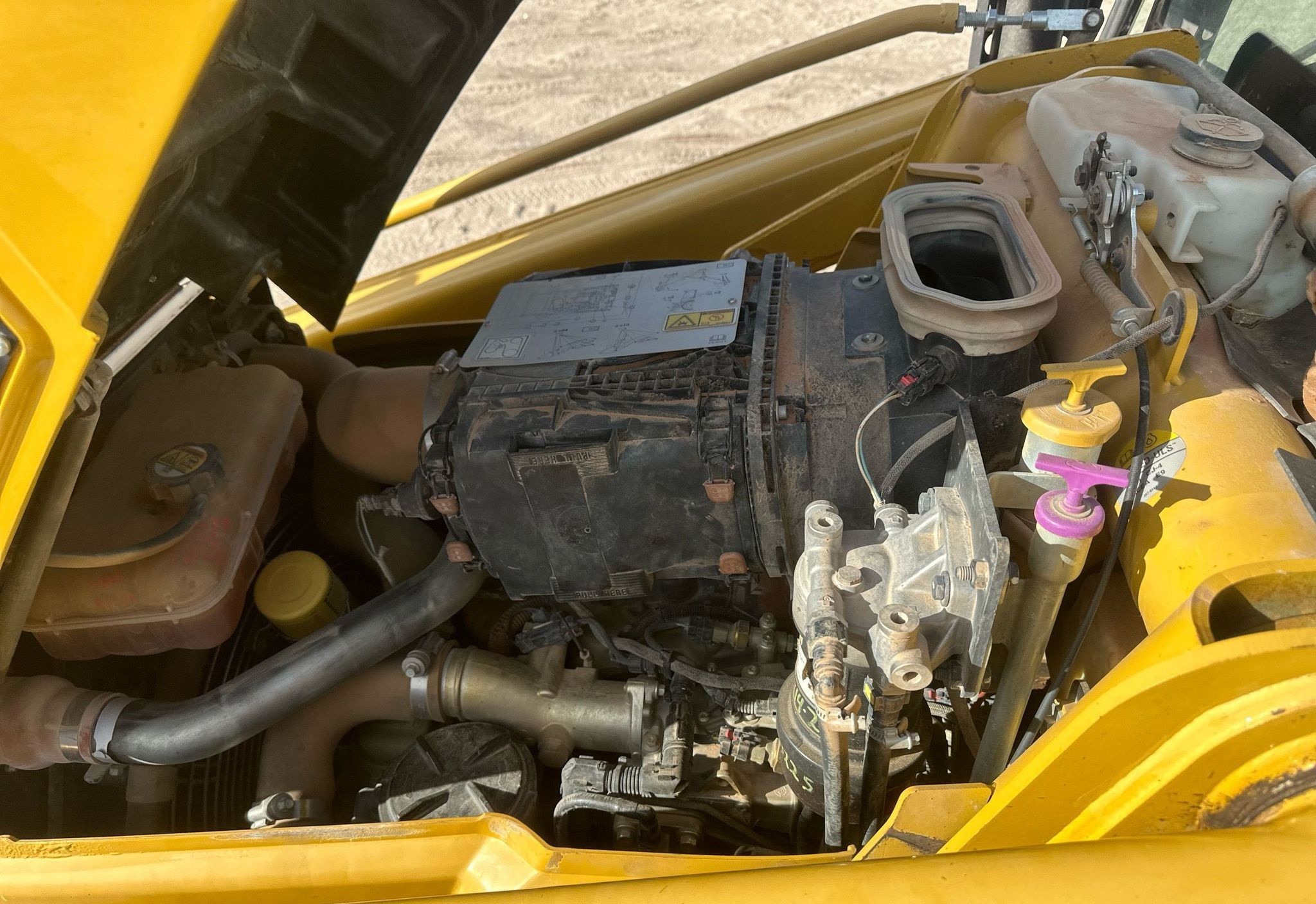 gallery 2015 Caterpillar 420F backhoe