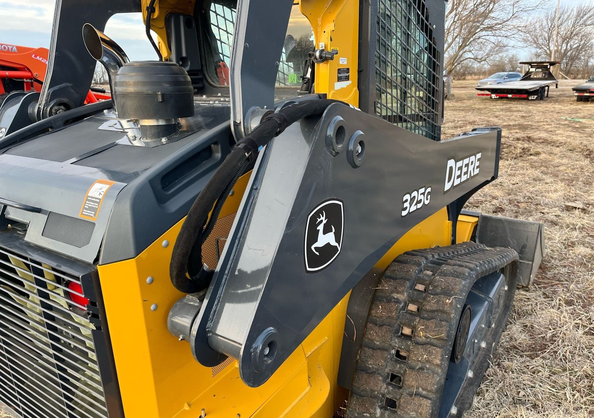 gallery 2019 John Deere 325G tracked skid steer loader