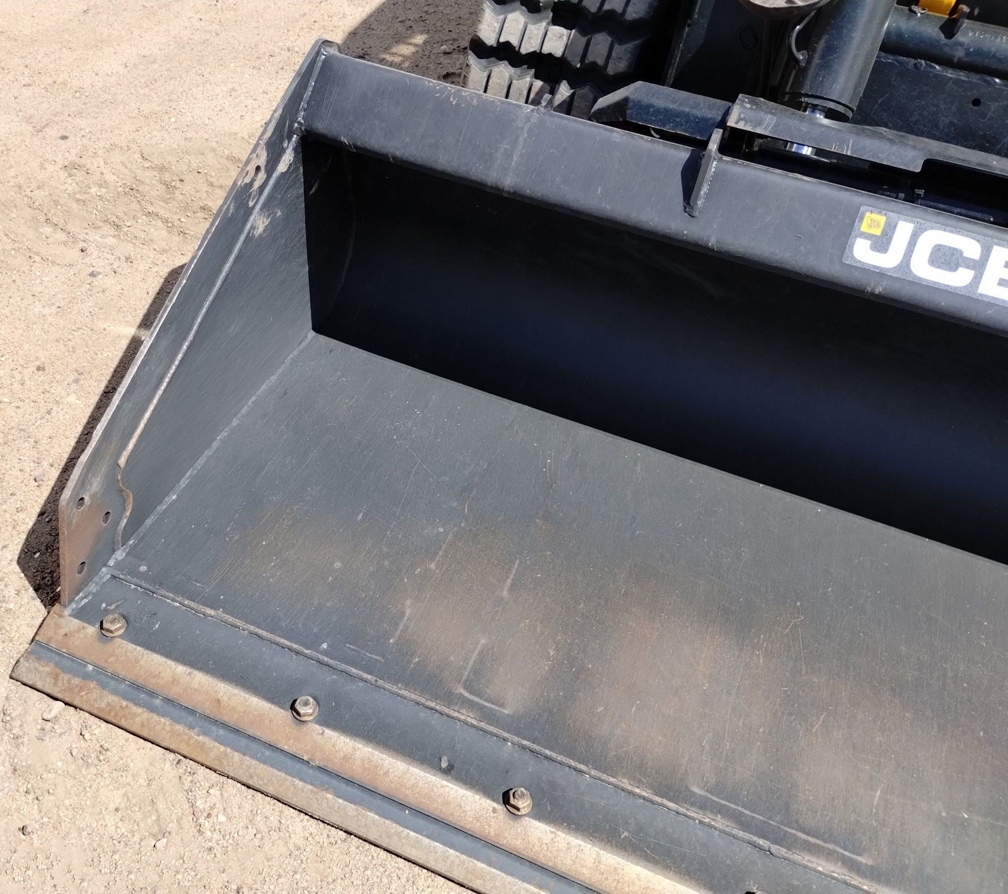 gallery 2021 JCB 215T Super tracked skid steer loader