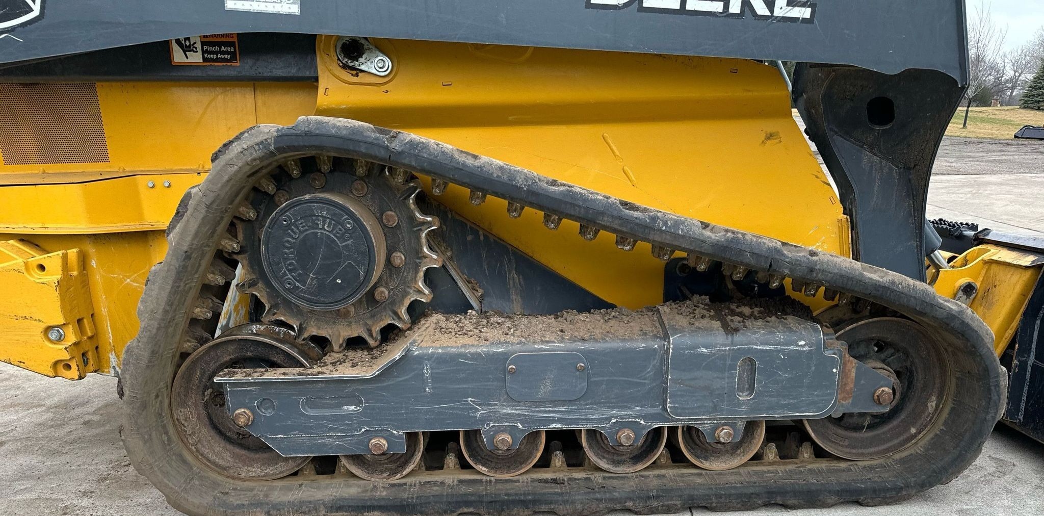 gallery 2021 John Deere 325g tracked skidsteer