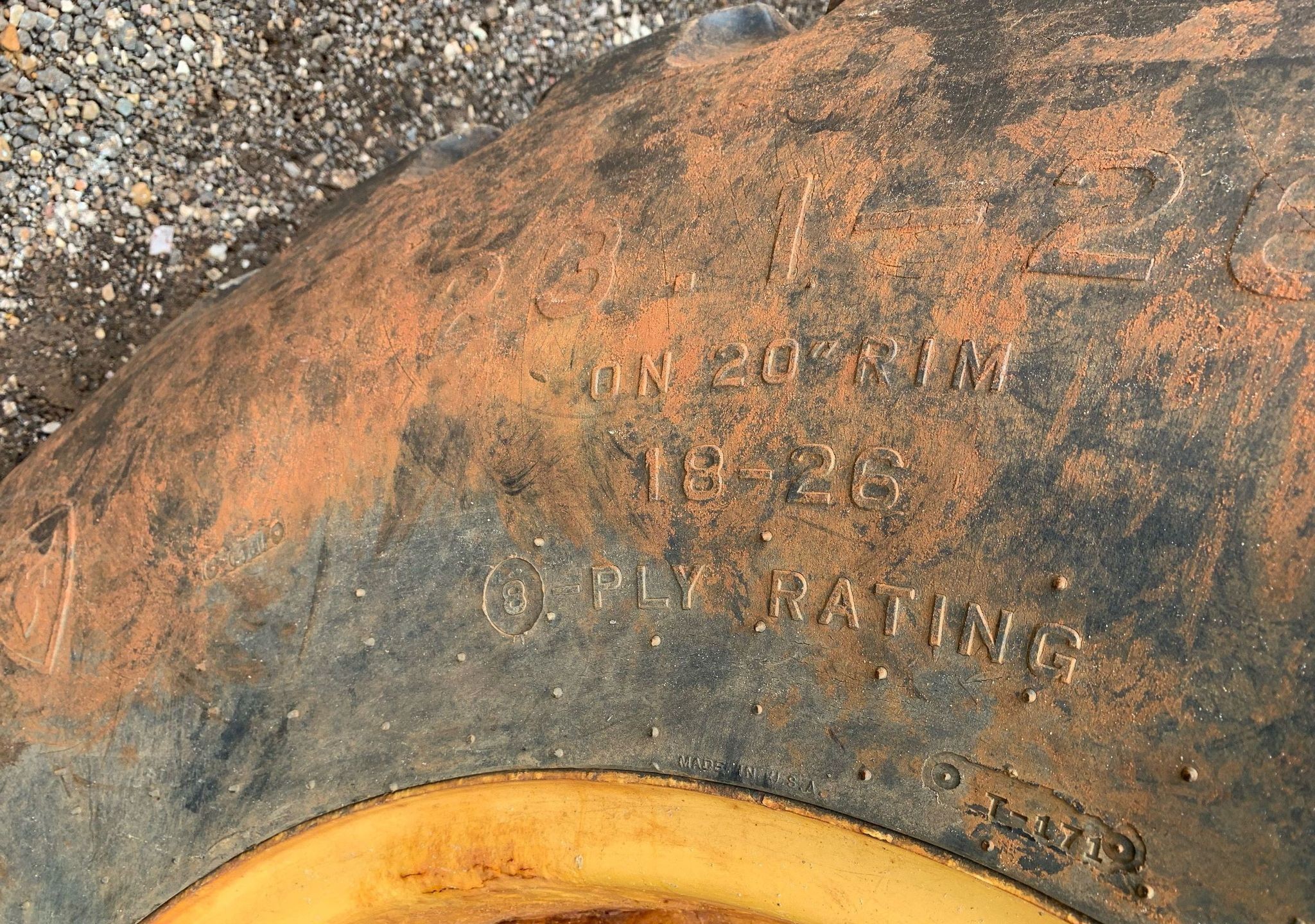 gallery 2008 Caterpillar CS56 single drum vibratory roller