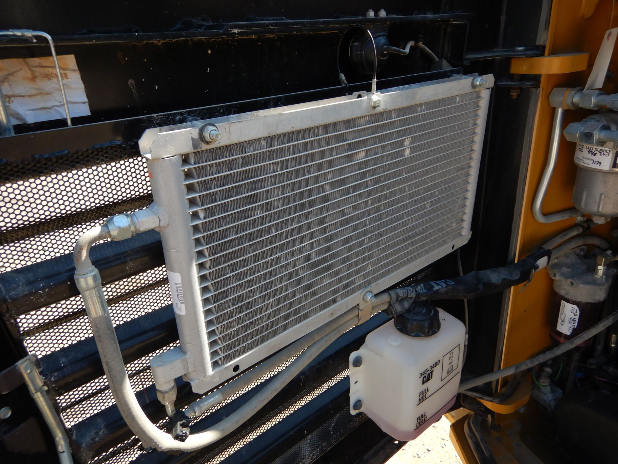 gallery 2018 Caterpillar 299D2 skid steer