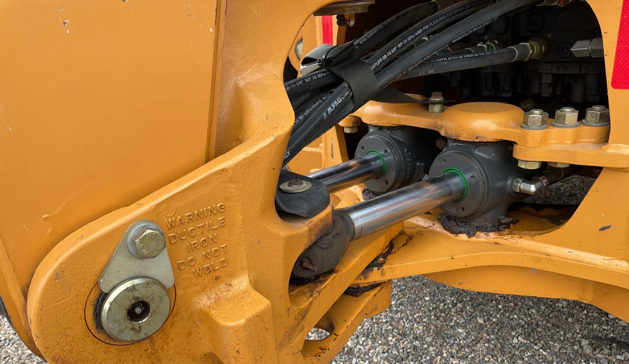 gallery 2018 Case 580N EP  backhoe