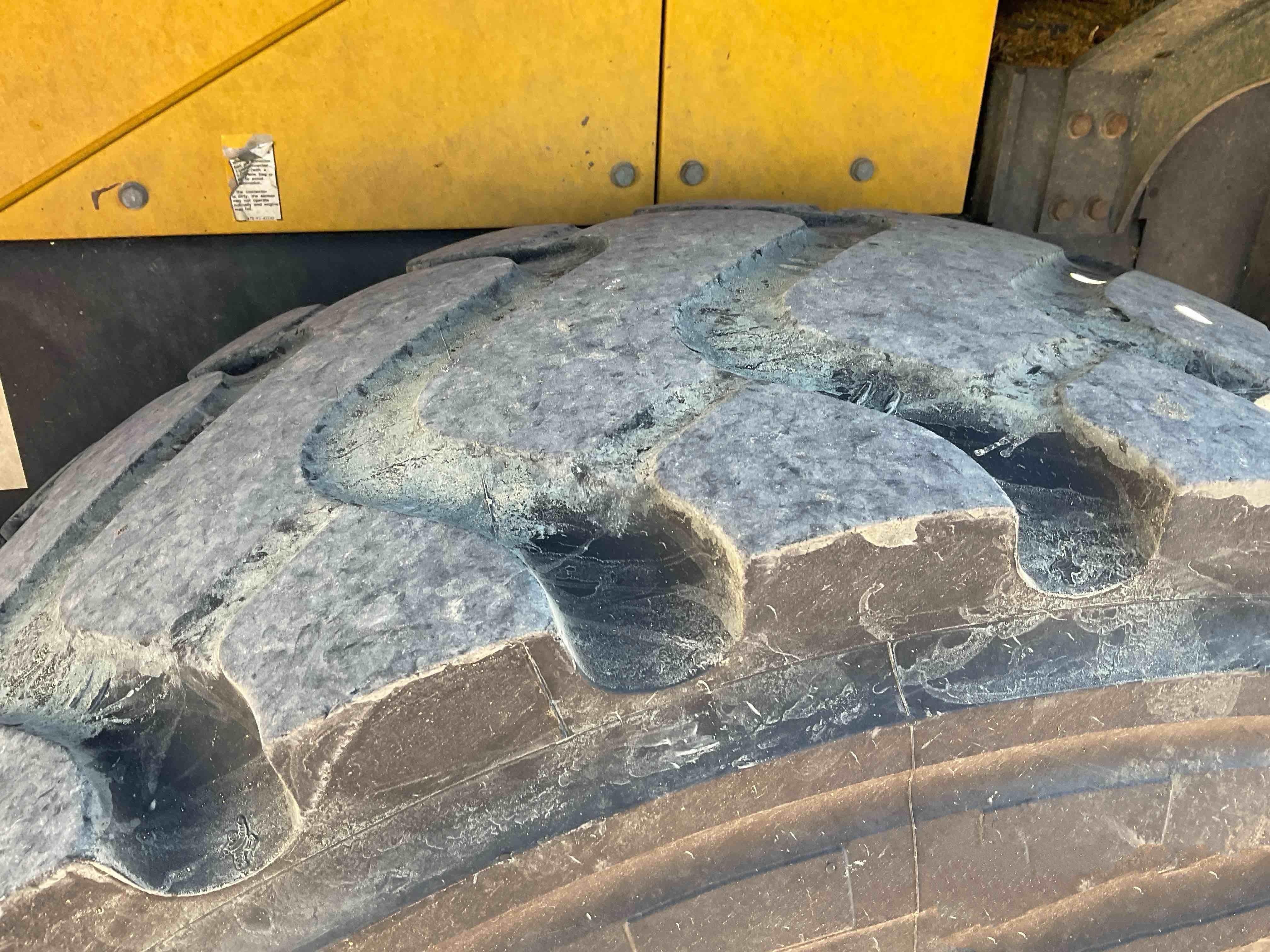 gallery 2019 Komatsu WA270-8 Wheel Loader