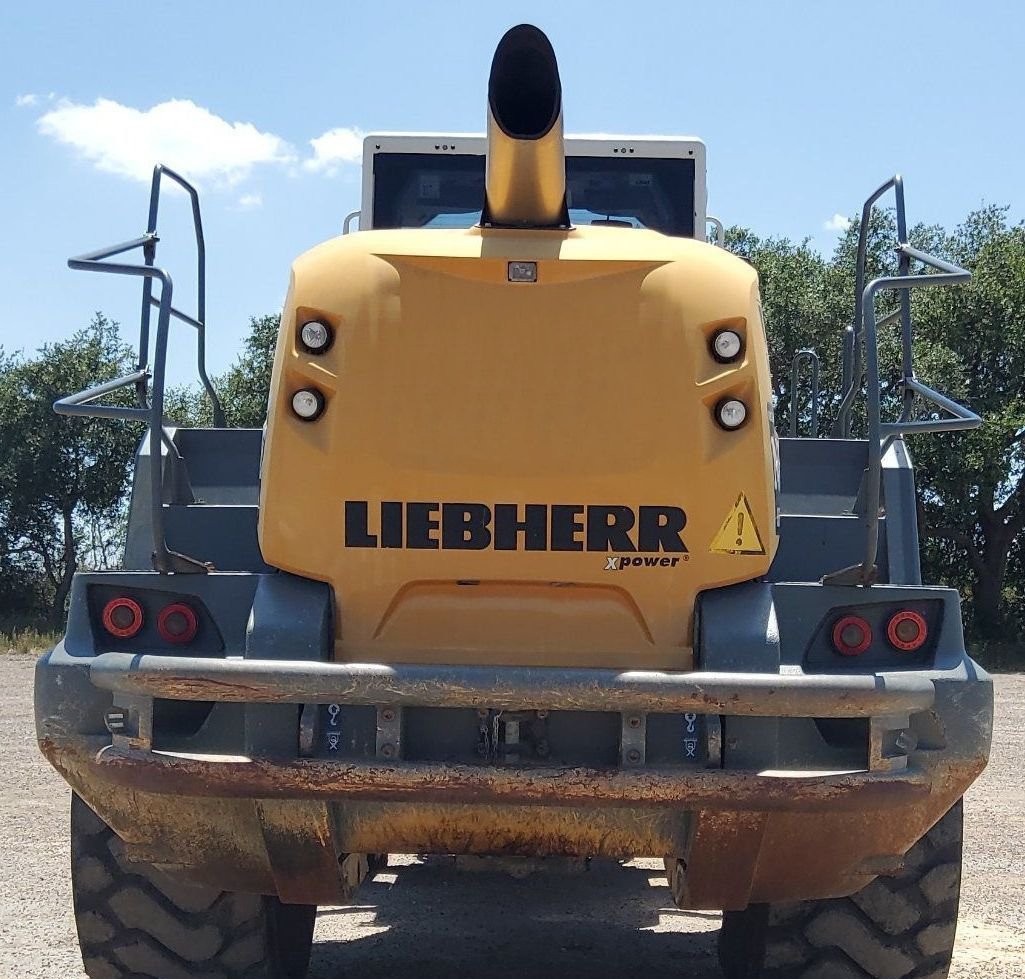 gallery 2017 Liebherr L586 wheel loader