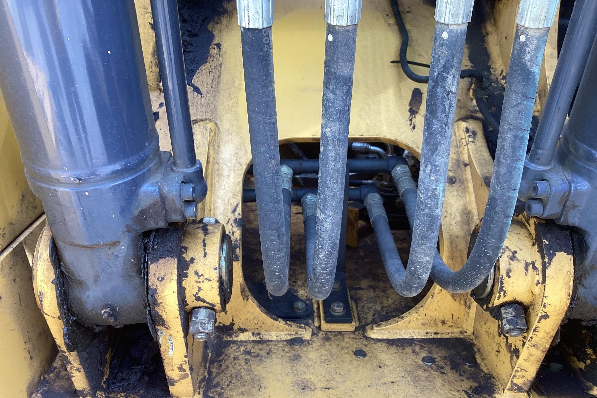 gallery 2014 John Deere 130G Excavator