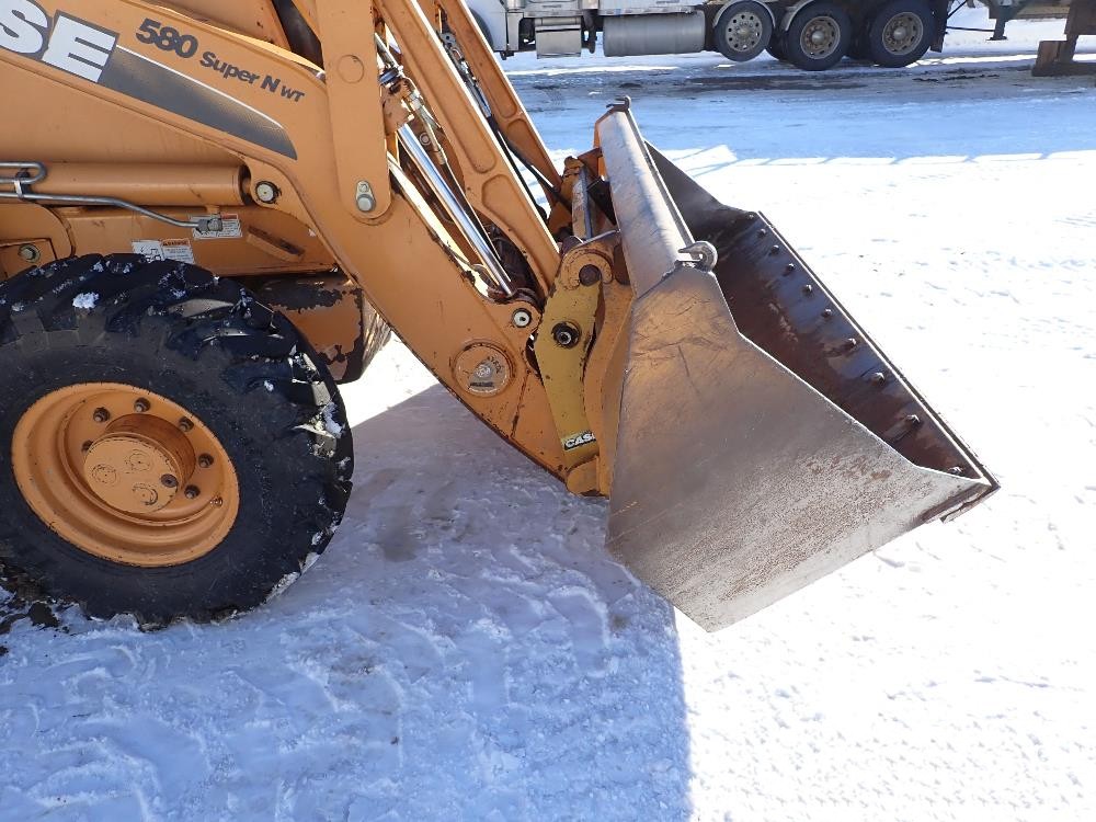 gallery 2011 Case 580 Super N WT 4x4 Backhoe WExtendahoe