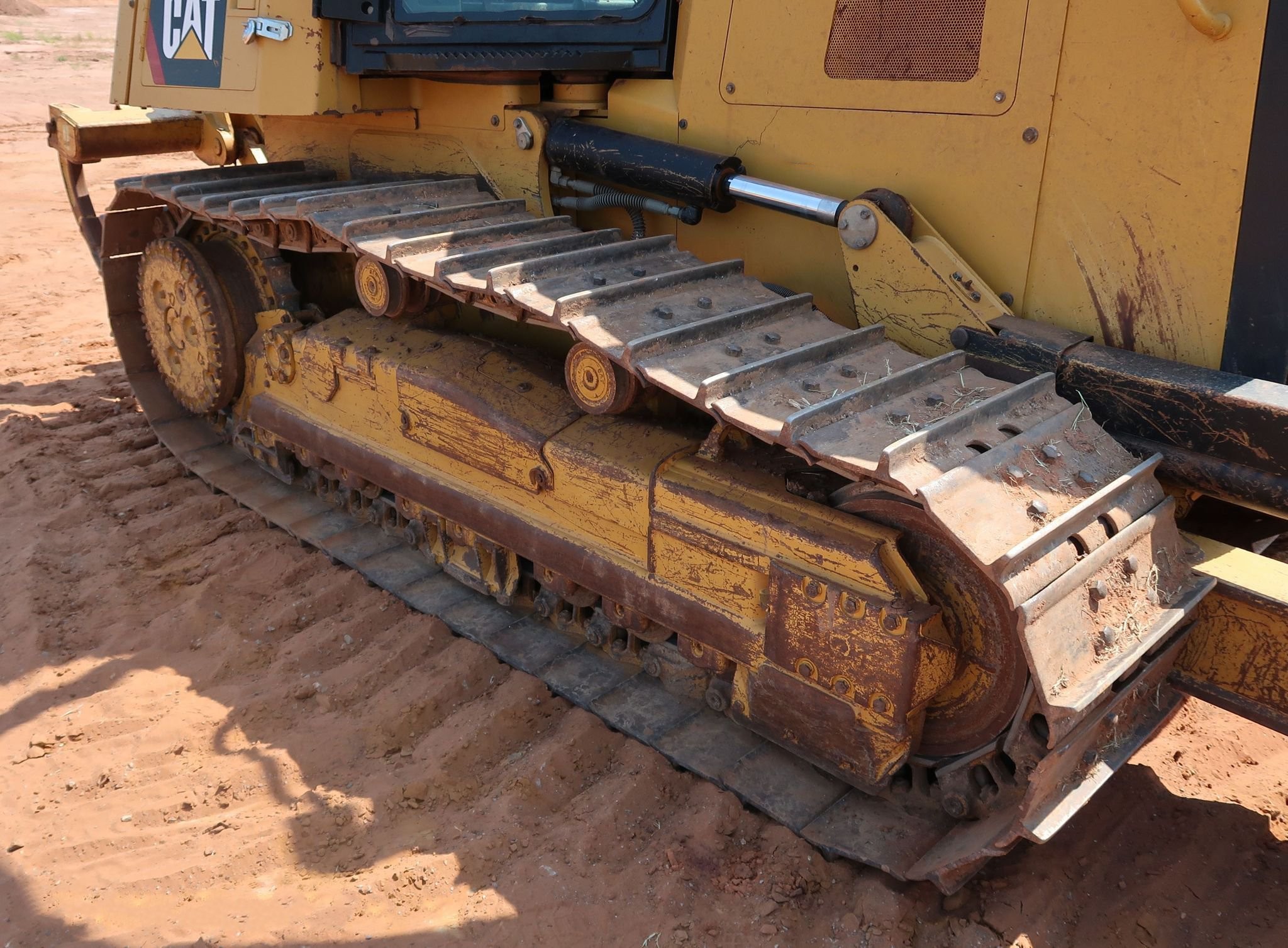 gallery 2014 Caterpillar D6K2 XL dozer