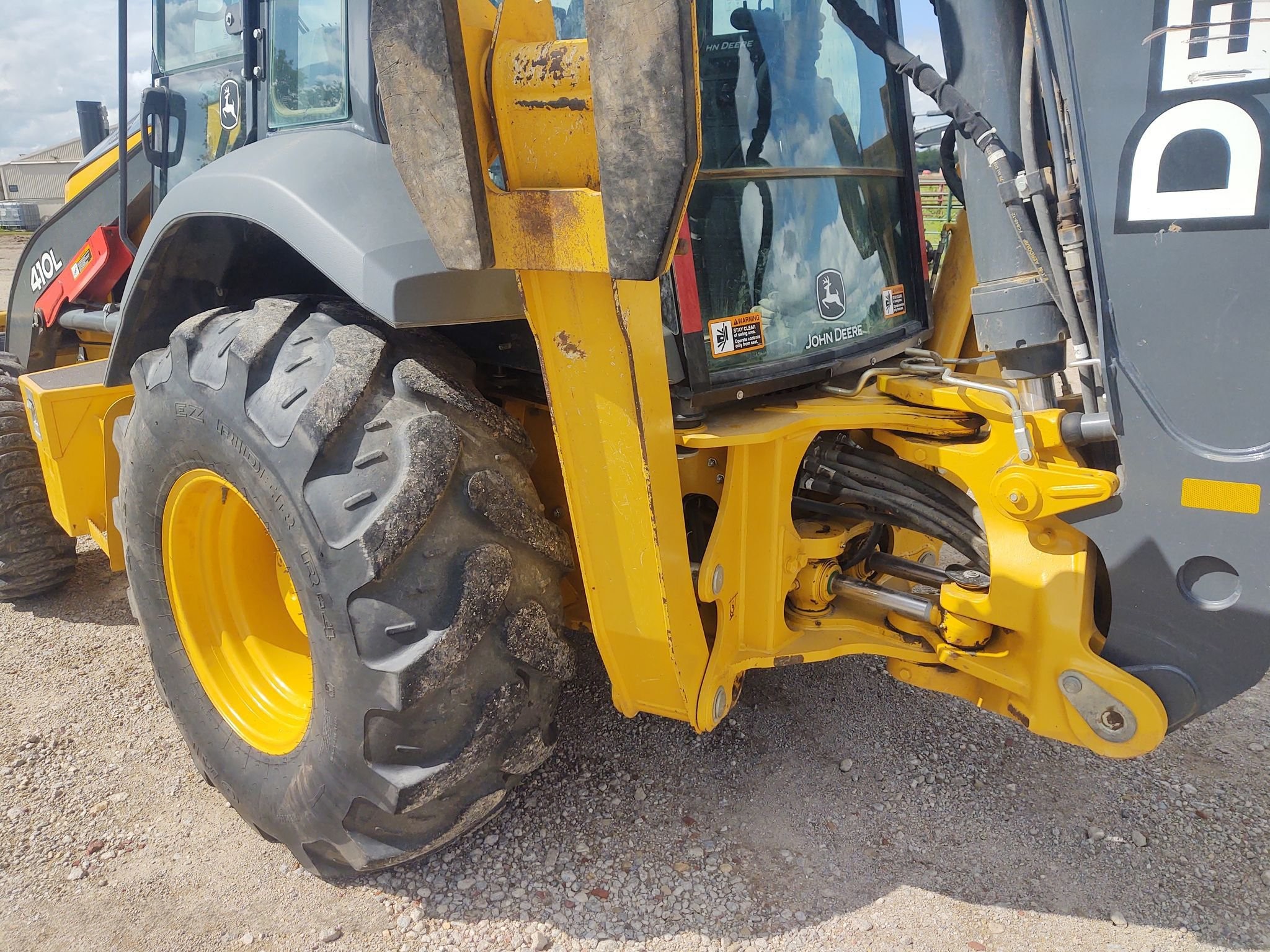 gallery 2018 John Deere 410L backhoe