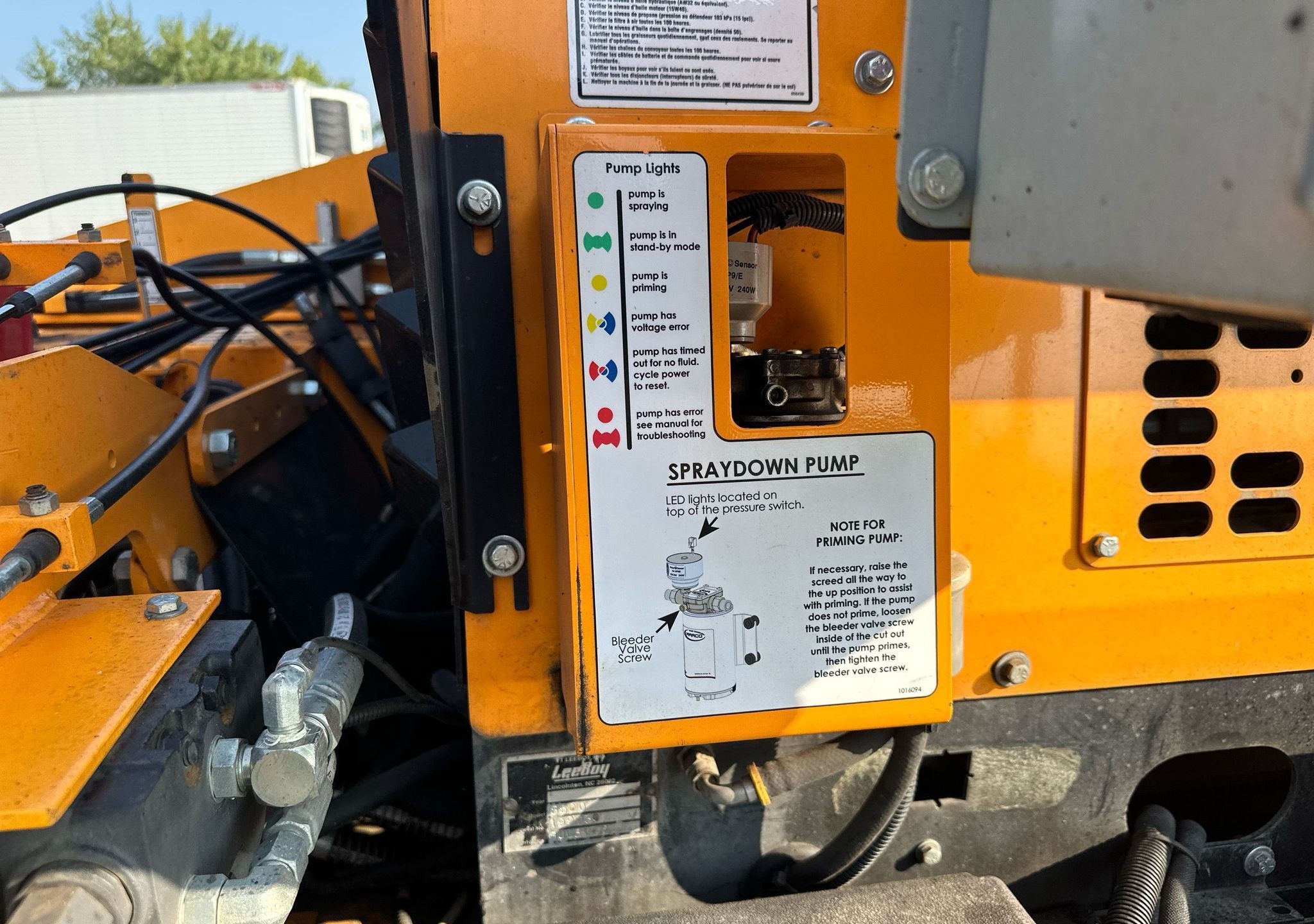 gallery 2018 LeeBoy 8500D paver