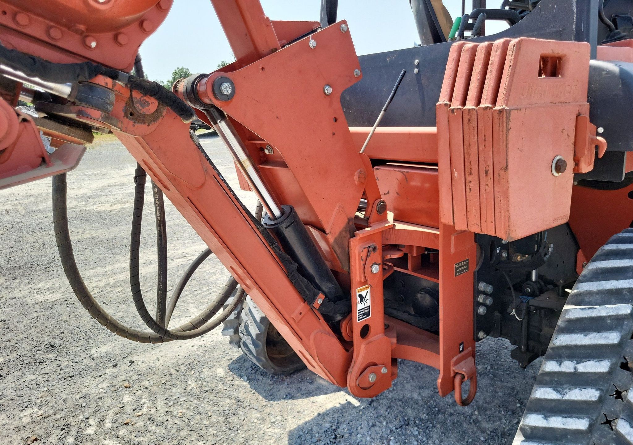 gallery 2012 Ditch Witch RT120 Quad vibratory cable plow